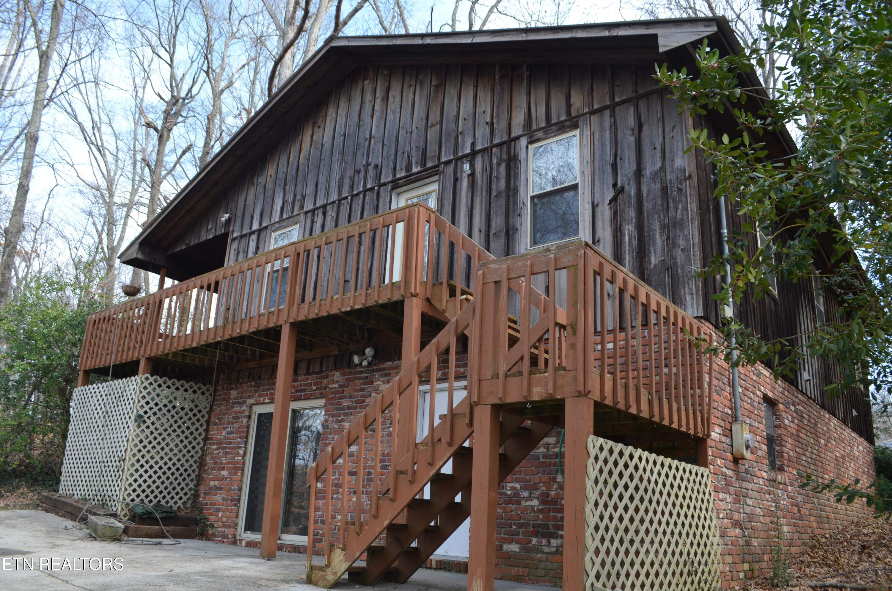 389 Laurel Road Clinton TN 37716