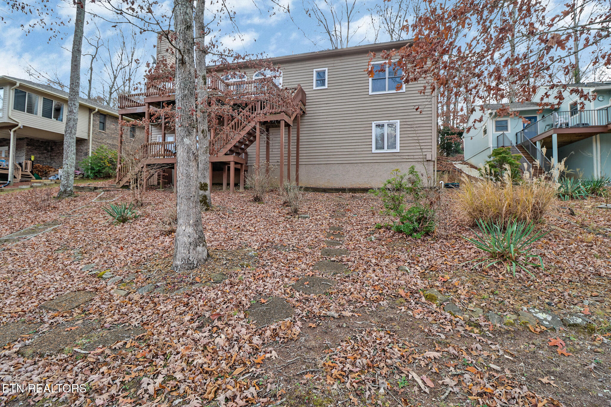 129 Shore Lane Crossville TN 38558