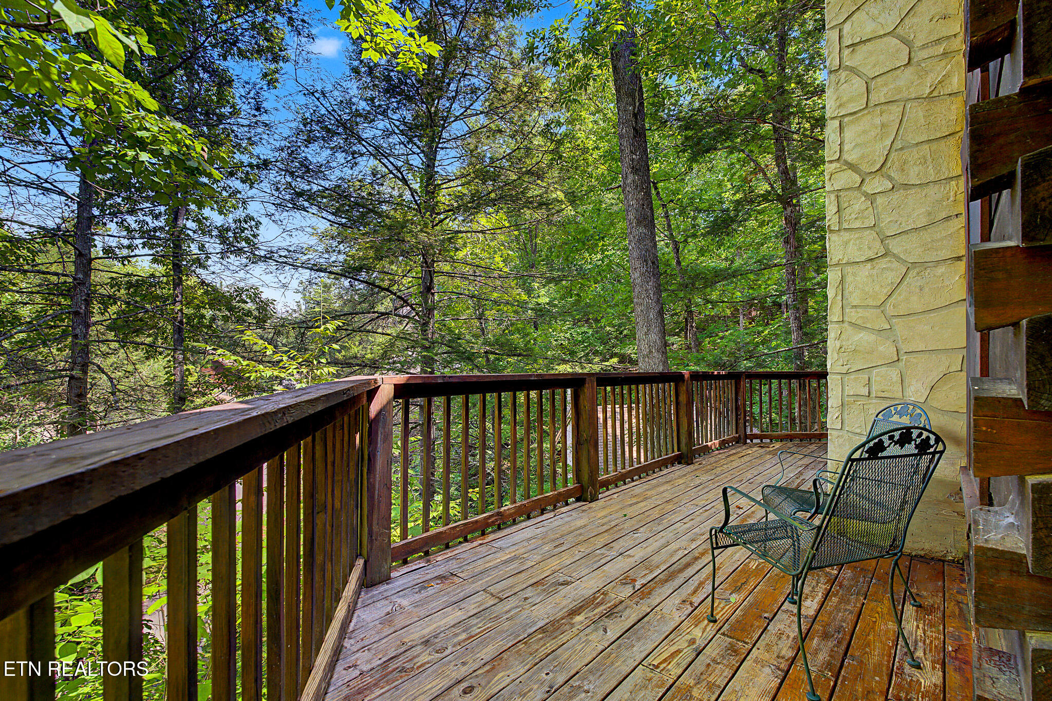 714 Aerie Way Pigeon Forge TN 37863