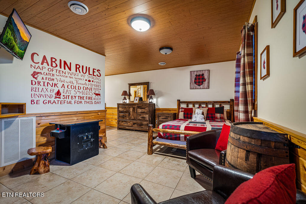 714 Aerie Way Pigeon Forge TN 37863