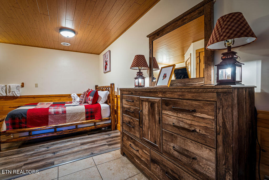 714 Aerie Way Pigeon Forge TN 37863