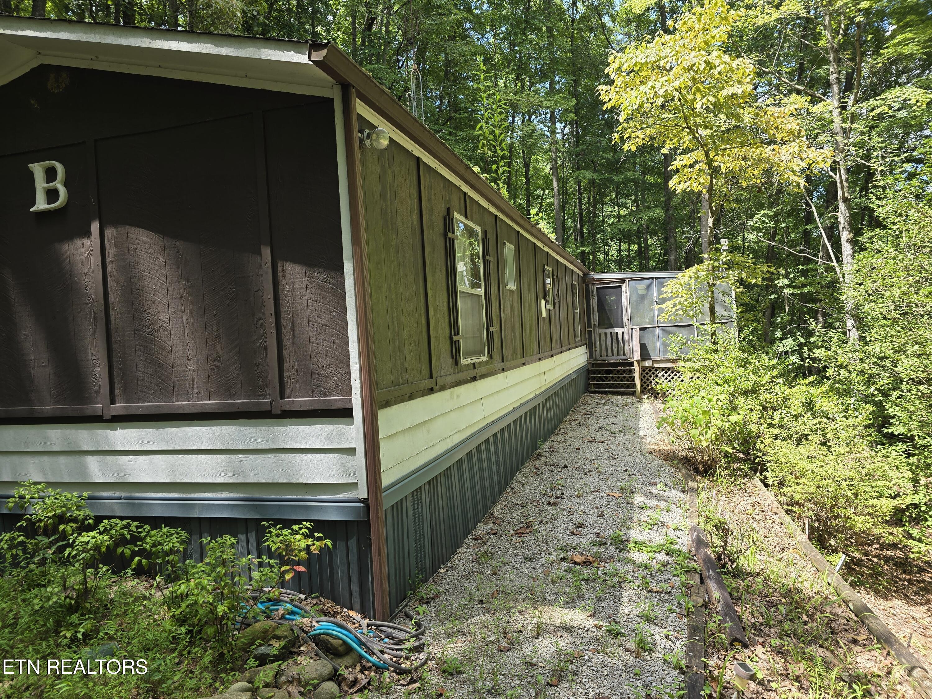 165 Parkview Drive Lafollette TN 37766