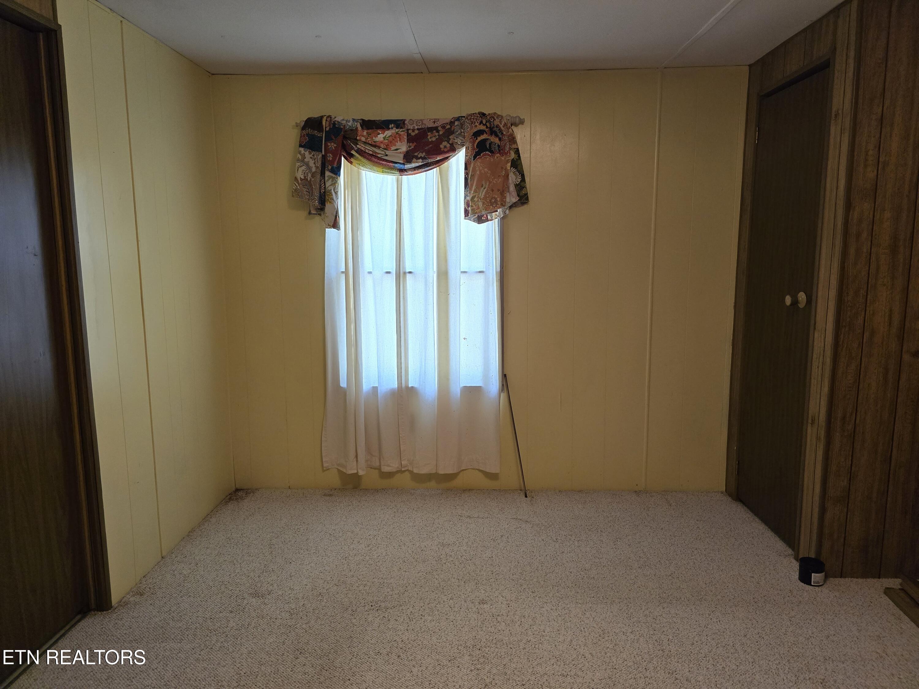 165 Parkview Drive Lafollette TN 37766