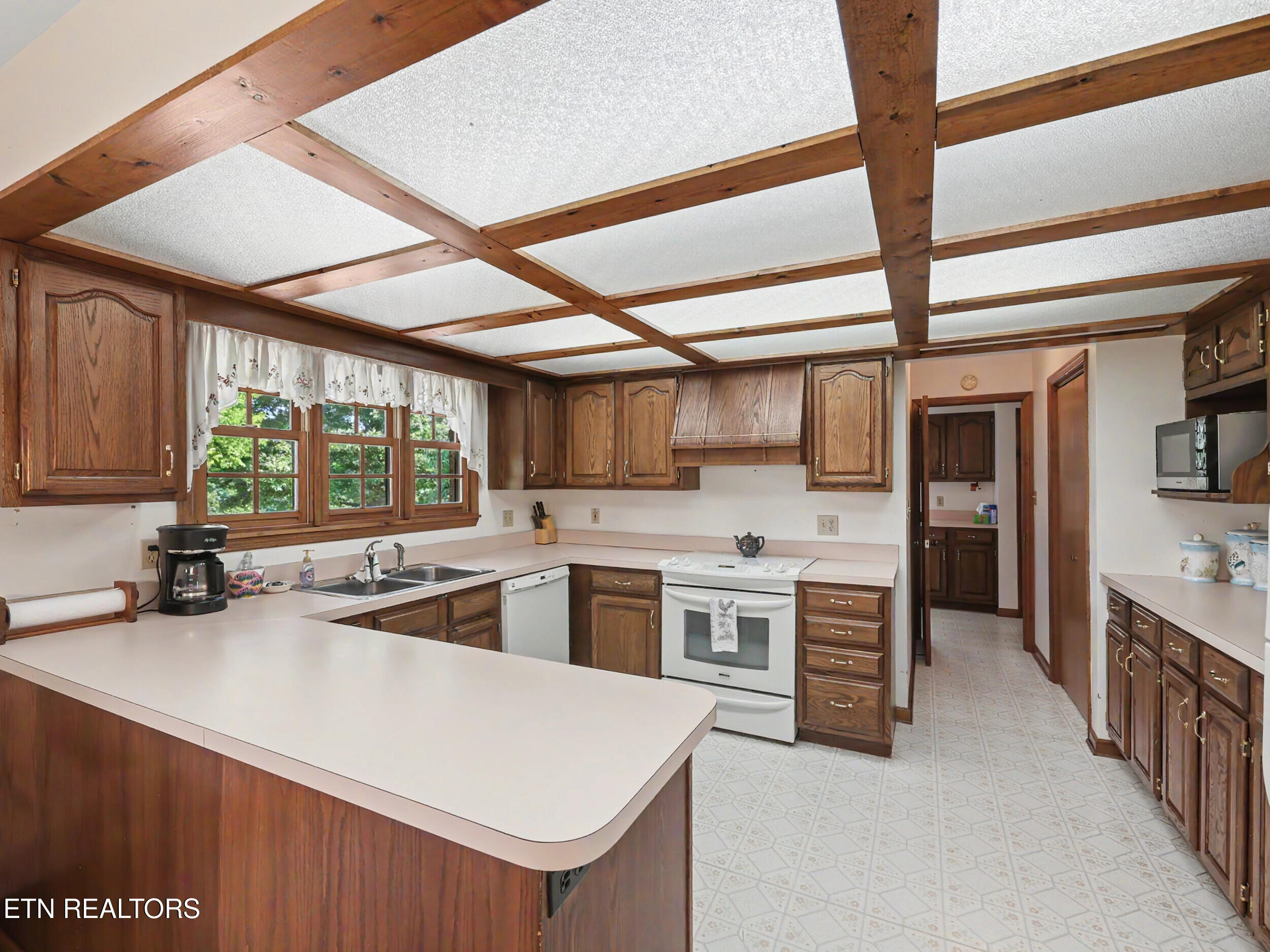 377 Thomas Loop Road Sevierville TN 37876