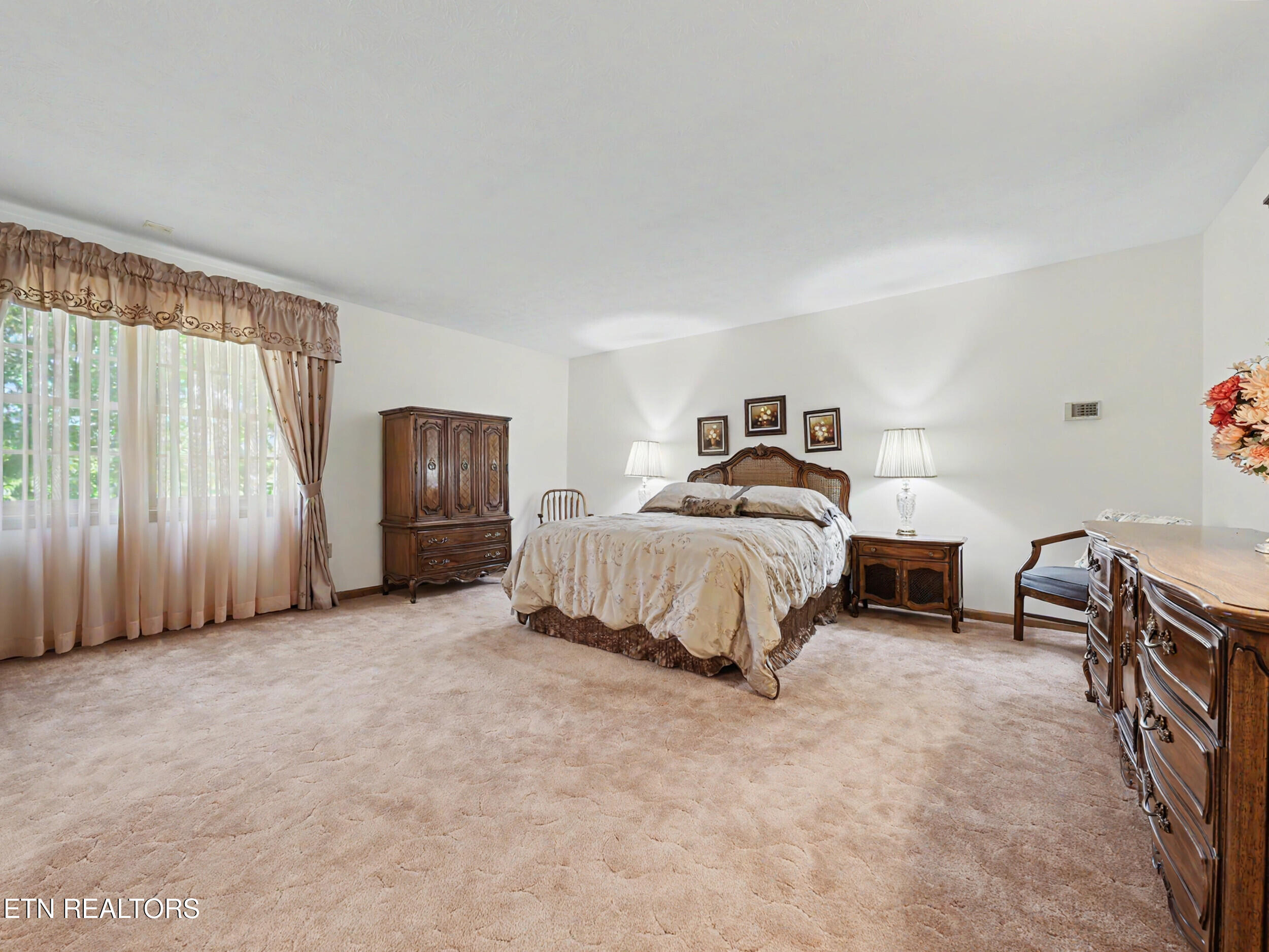 377 Thomas Loop Road Sevierville TN 37876