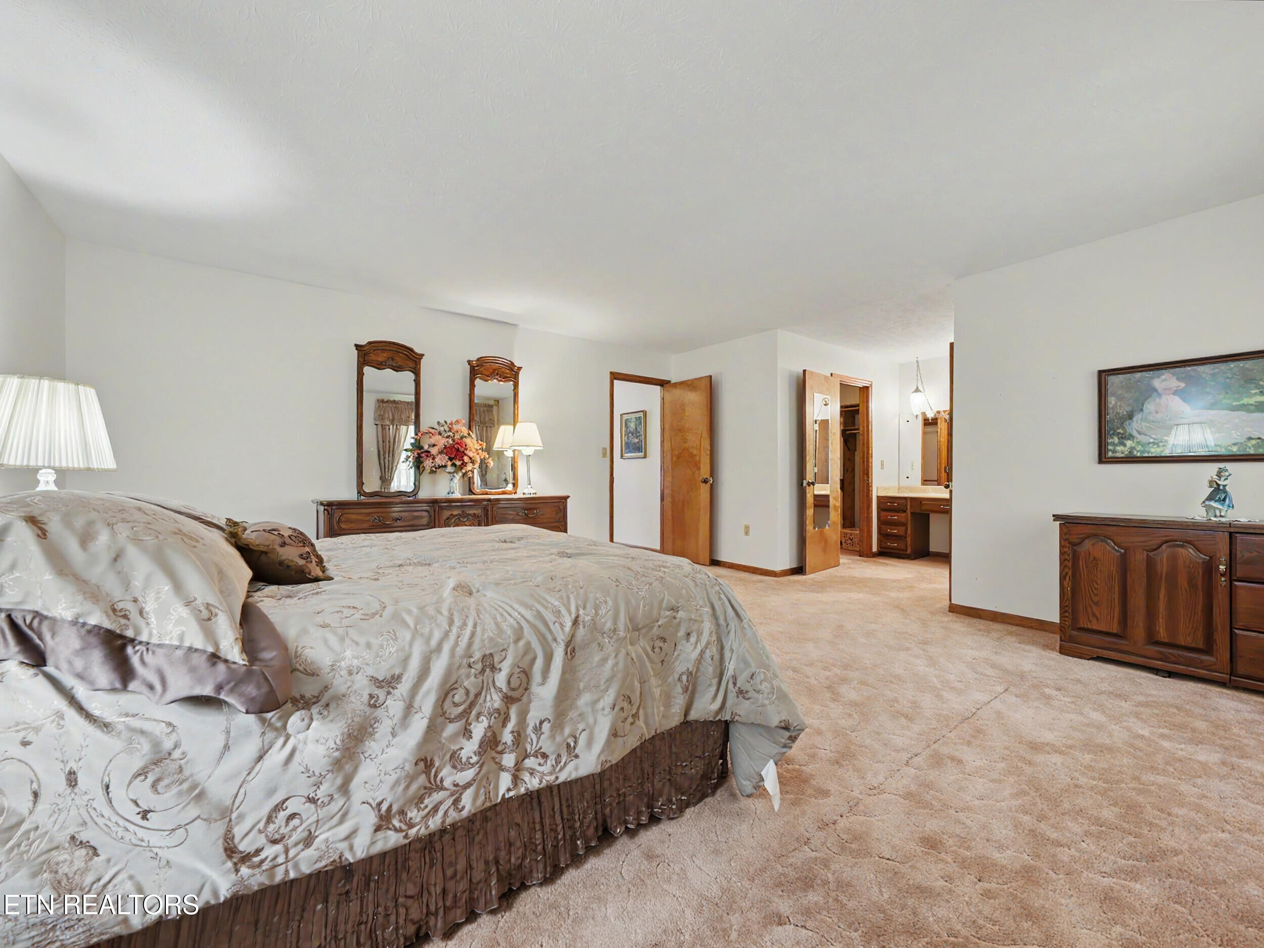 377 Thomas Loop Road Sevierville TN 37876