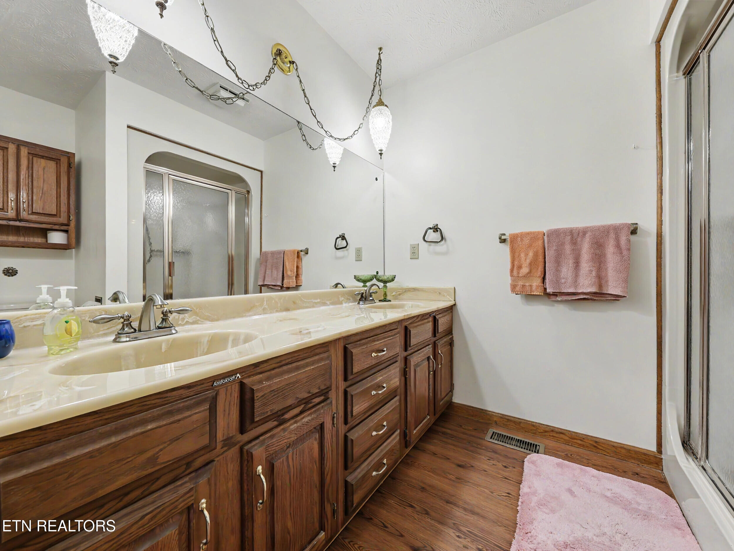 377 Thomas Loop Road Sevierville TN 37876