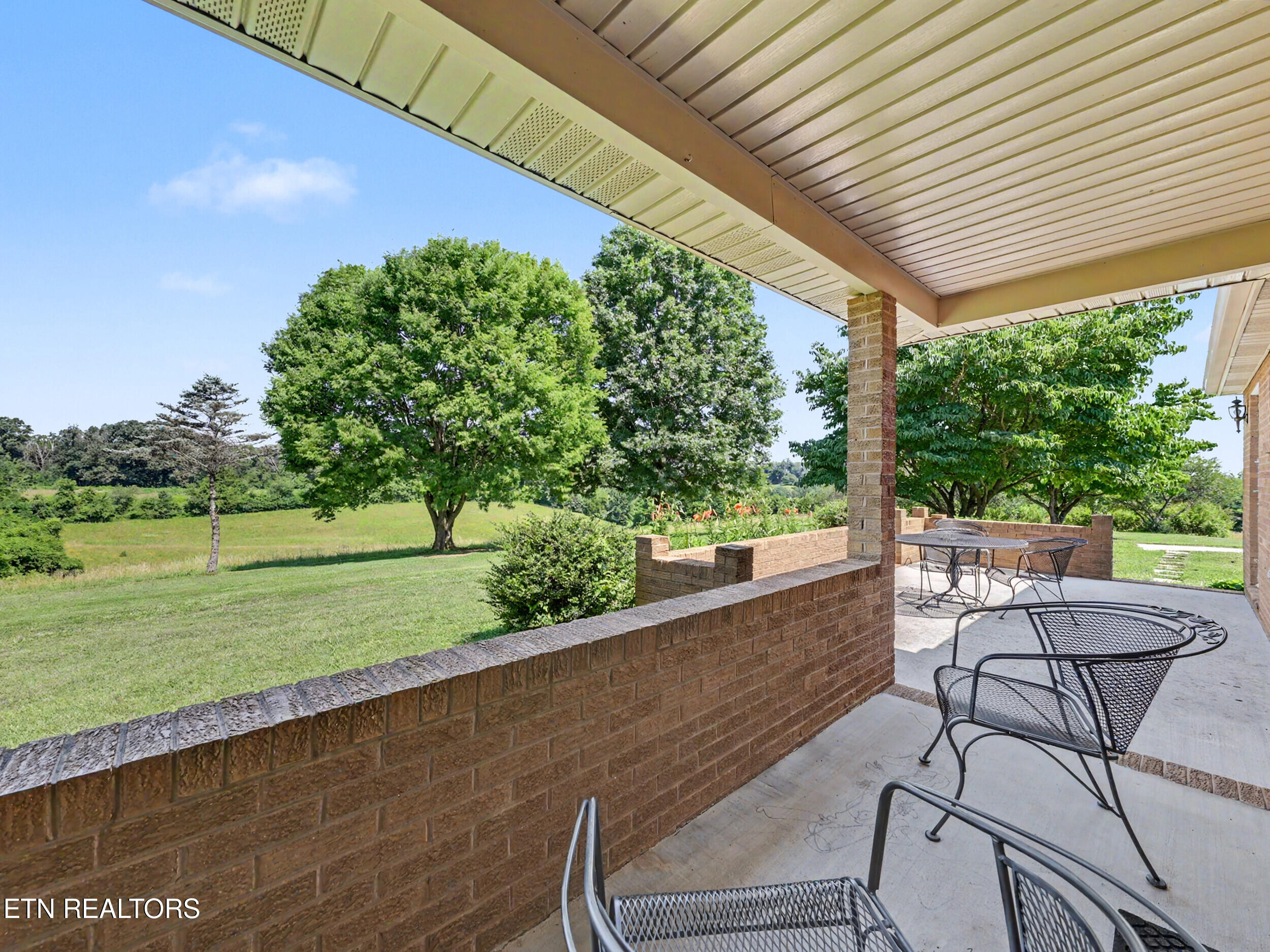 377 Thomas Loop Road Sevierville TN 37876