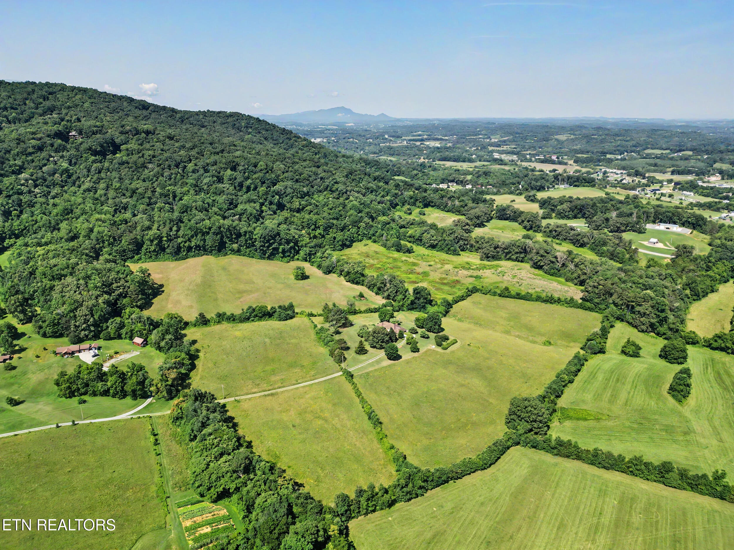 377 Thomas Loop Road Sevierville TN 37876