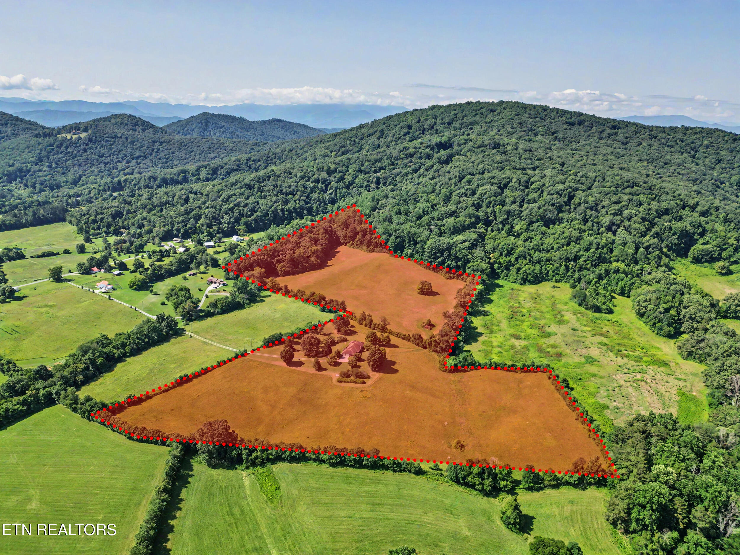 377 Thomas Loop Road Sevierville TN 37876