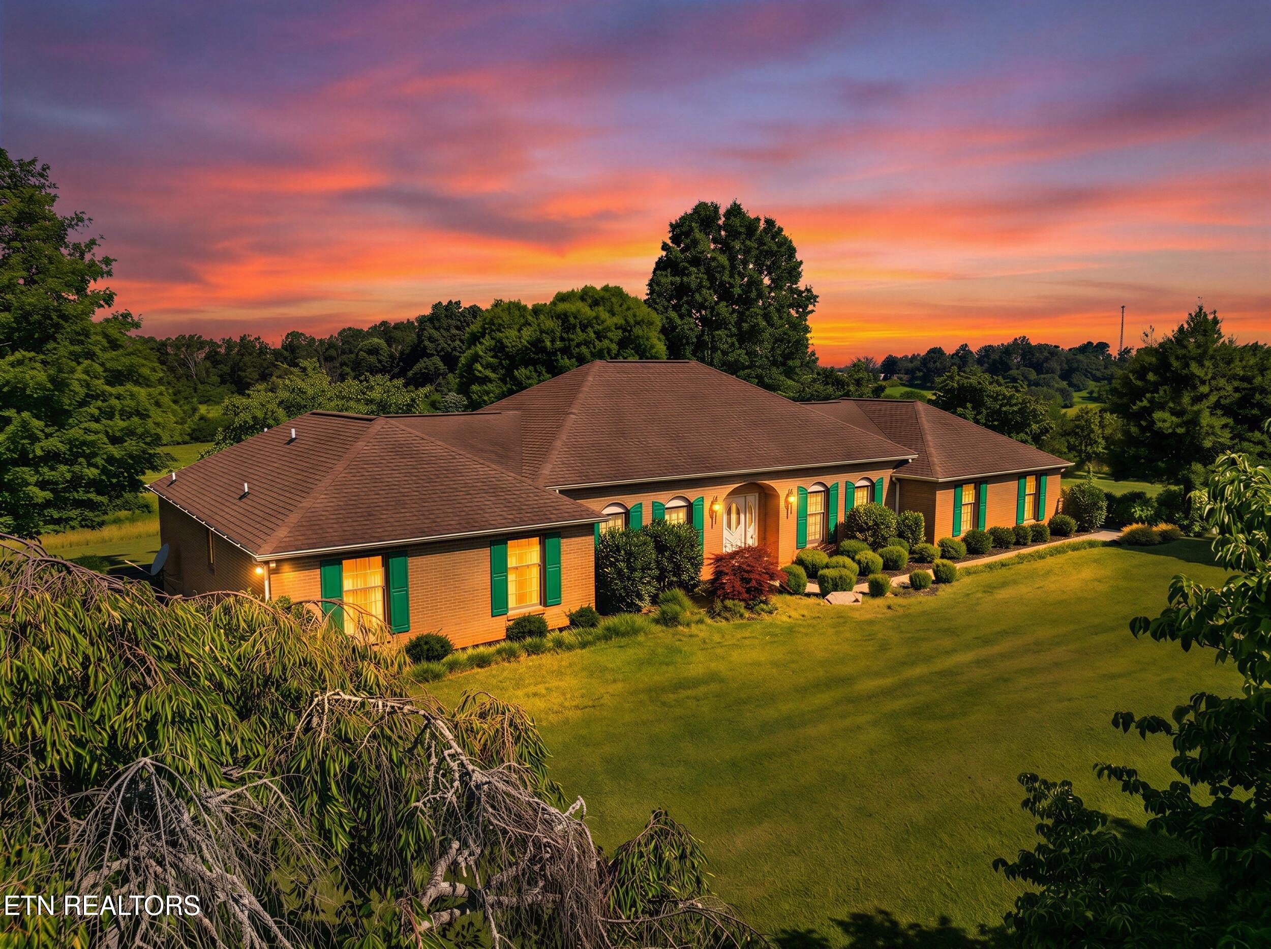 377 Thomas Loop Road Sevierville TN 37876