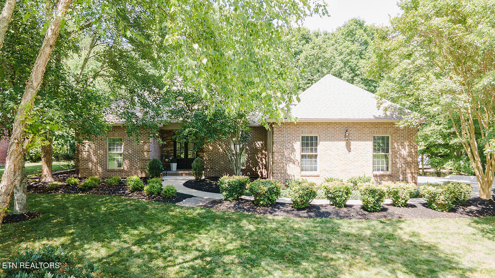 5400 Kesterbrooke Boulevard Knoxville TN 37918