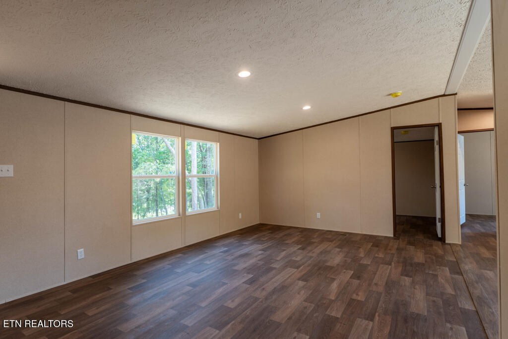 110 Ratledge Road Sweetwater TN 37874