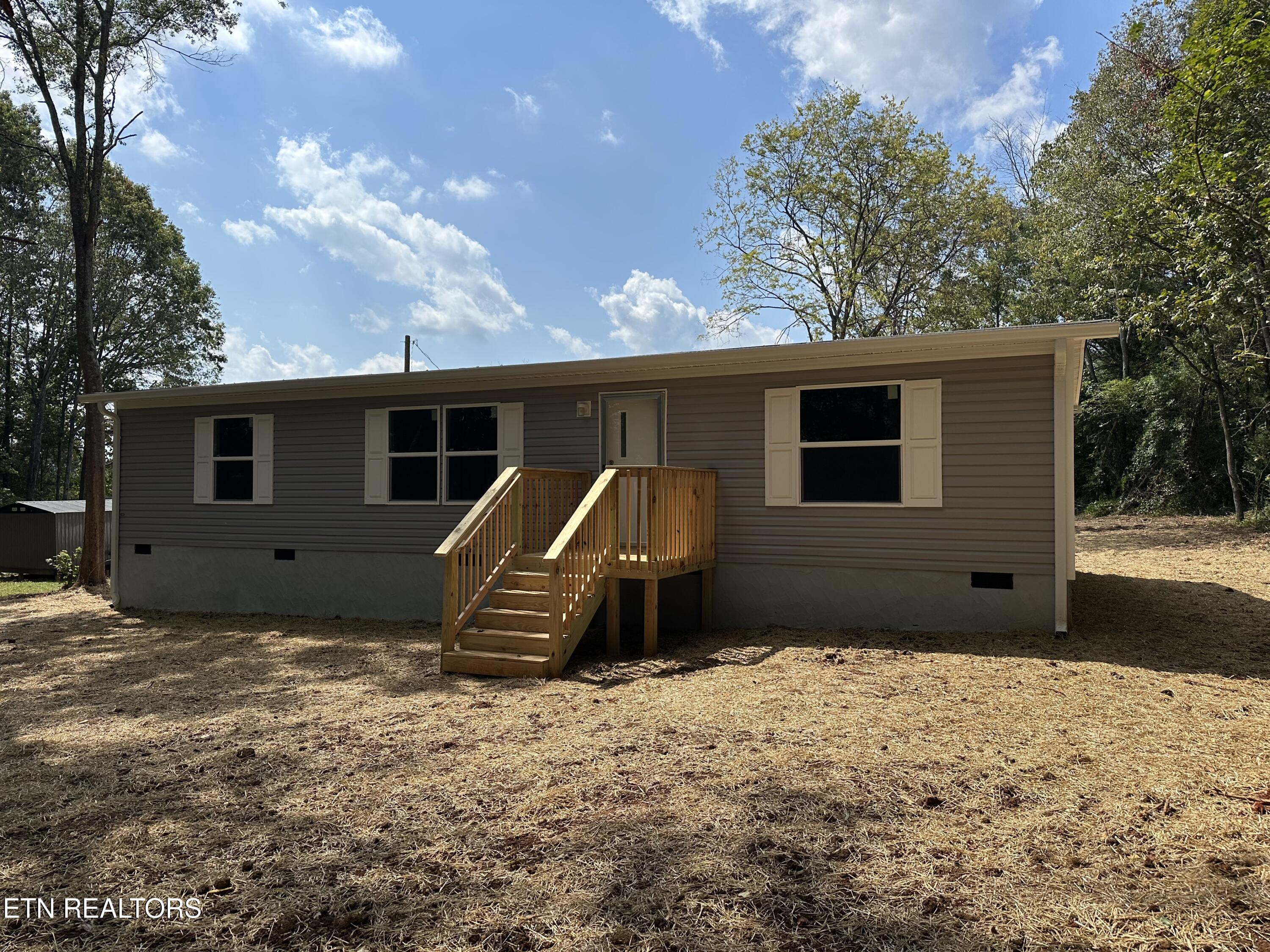 110 Ratledge Road Sweetwater TN 37874