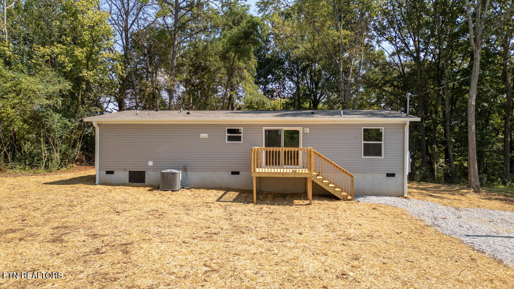 110 Ratledge Road Sweetwater TN 37874