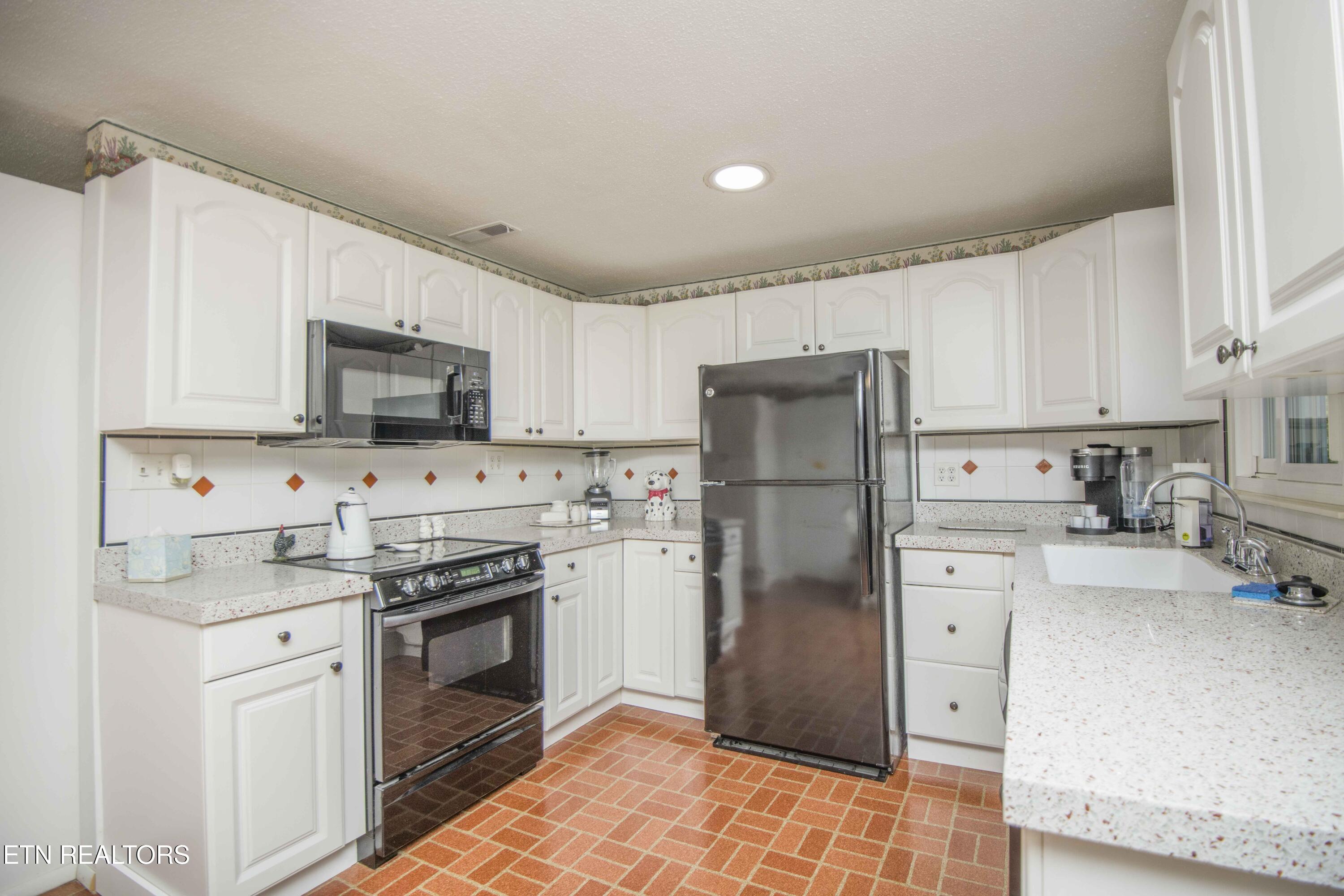 4221 Chinkapin Lane Knoxville TN 37921