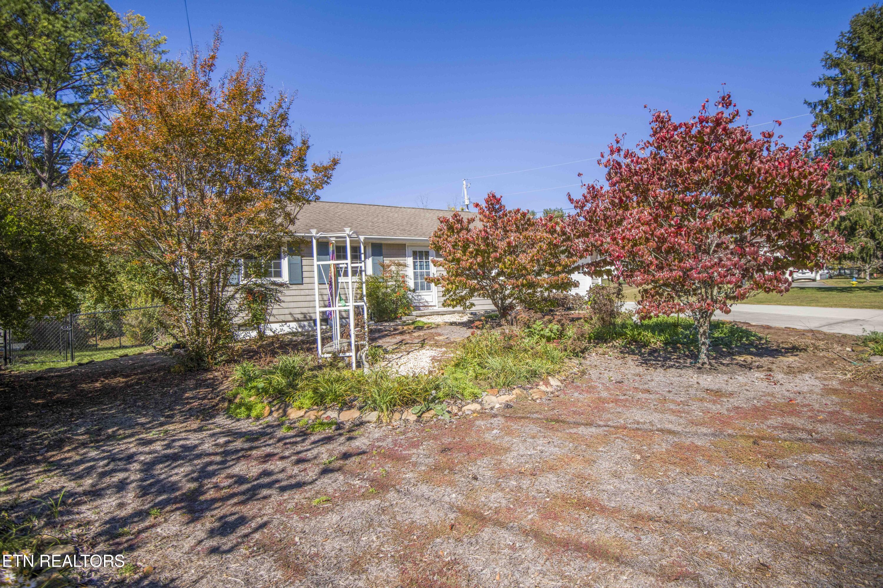 4221 Chinkapin Lane Knoxville TN 37921