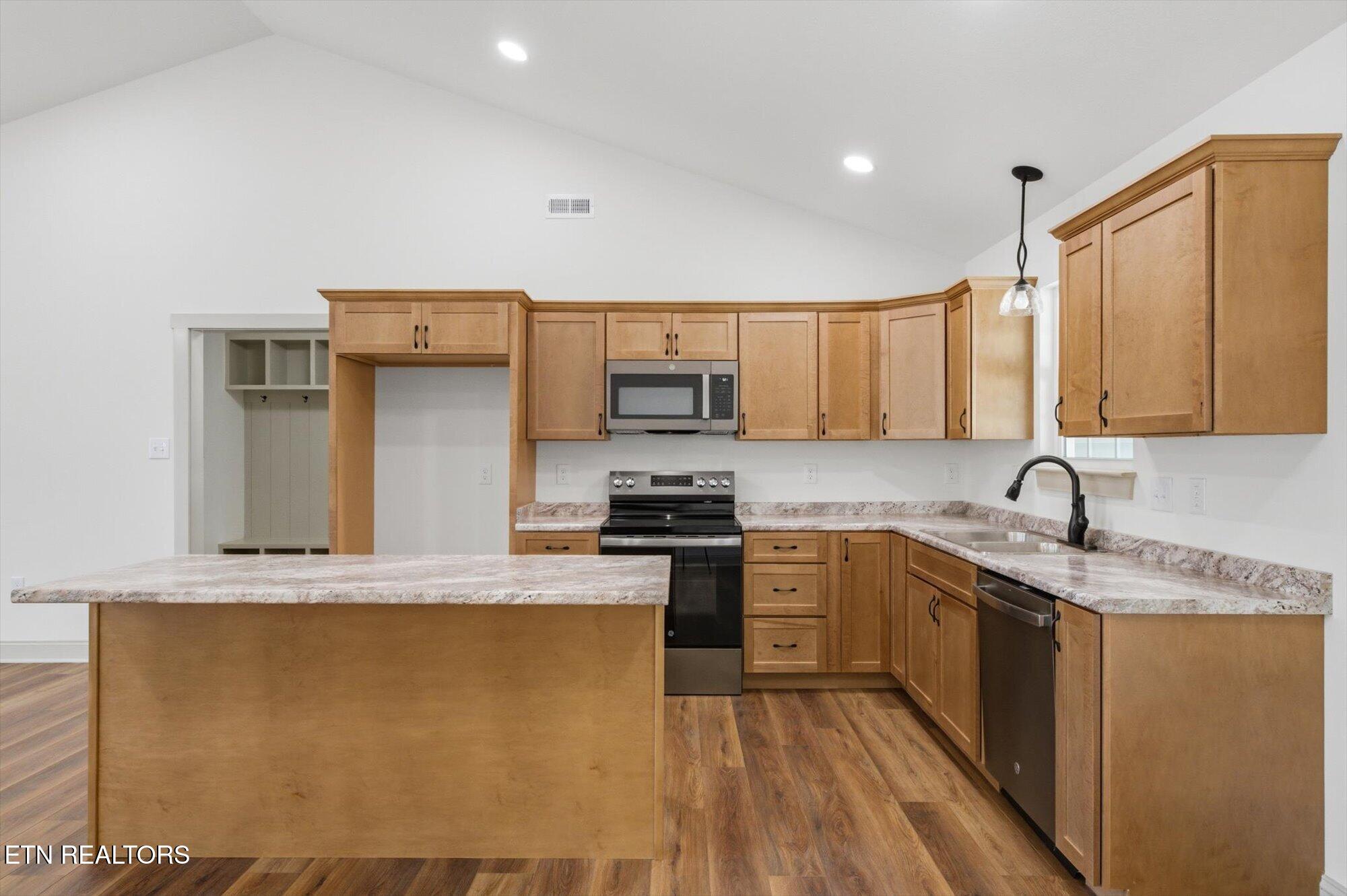 247 County Road 299 Sweetwater TN 37874