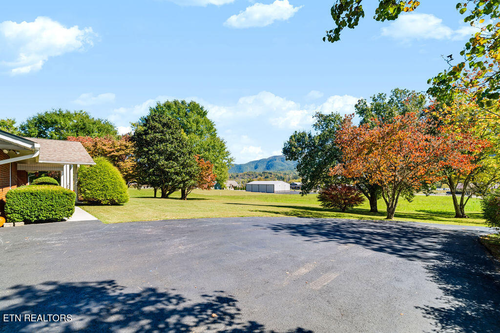 3114 Wearwood Drive Sevierville TN 37862