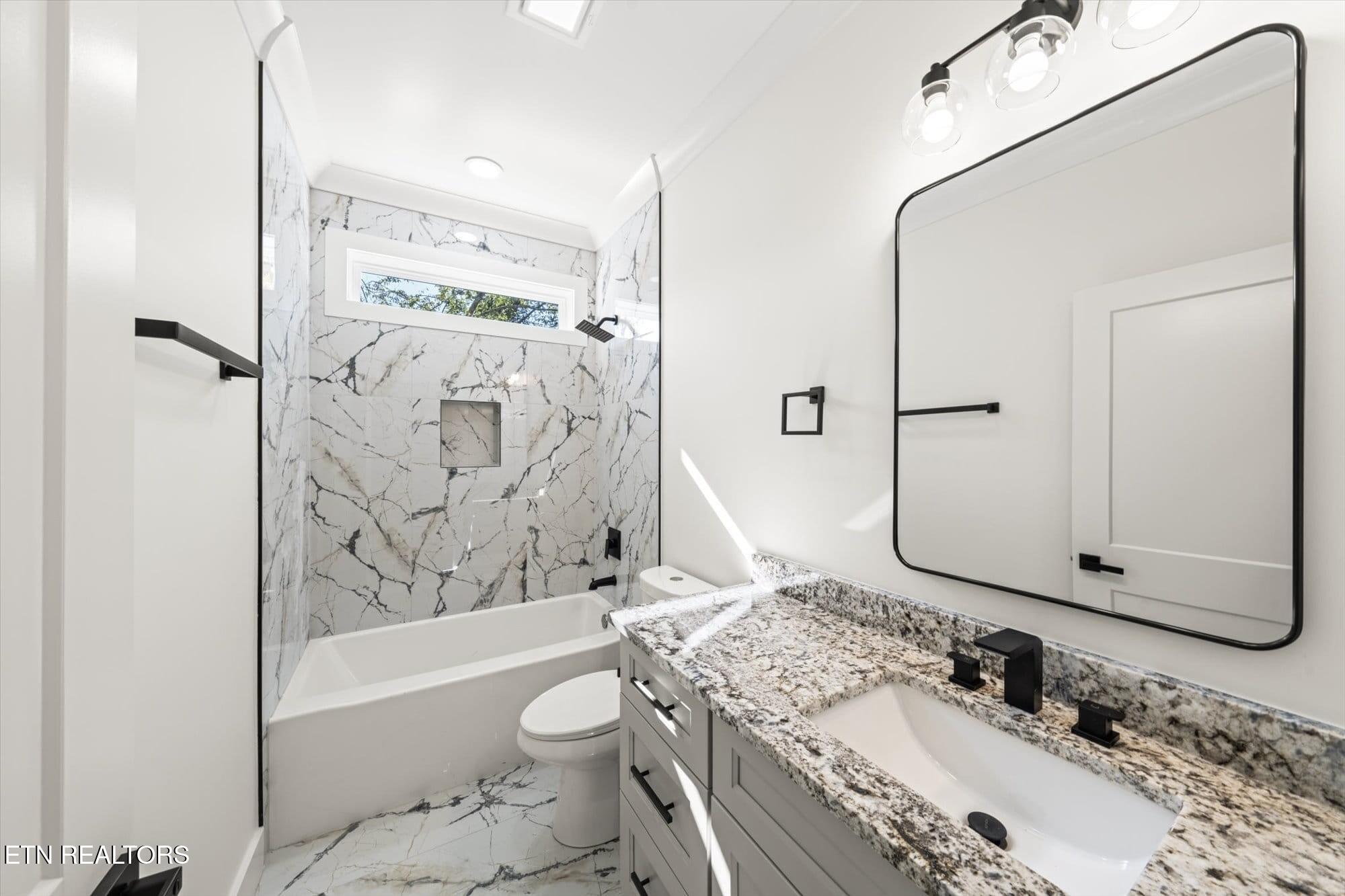 102 Oostagala Drive Loudon TN 37774