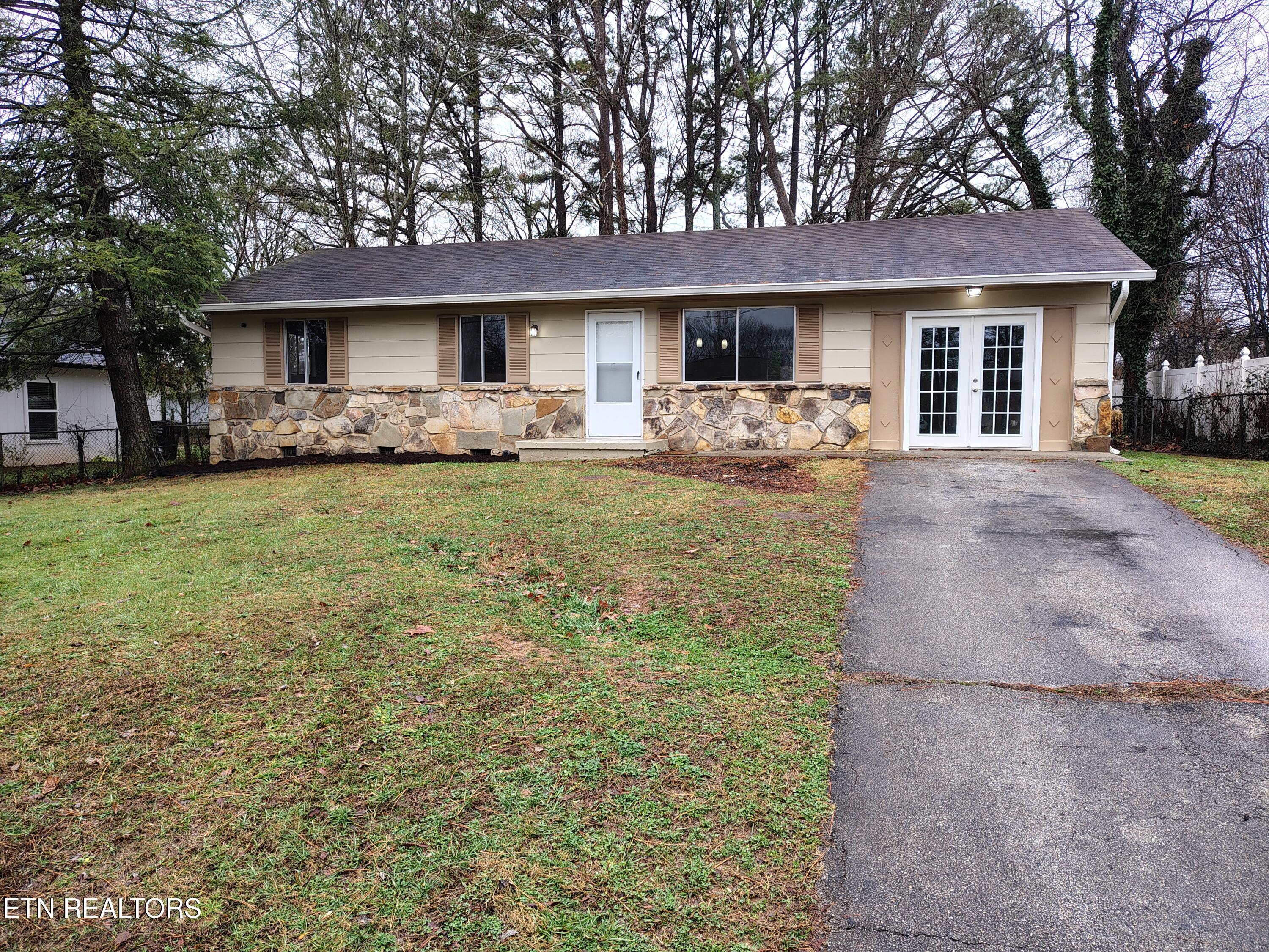 1025 Ruskin Drive Knoxville TN 37923