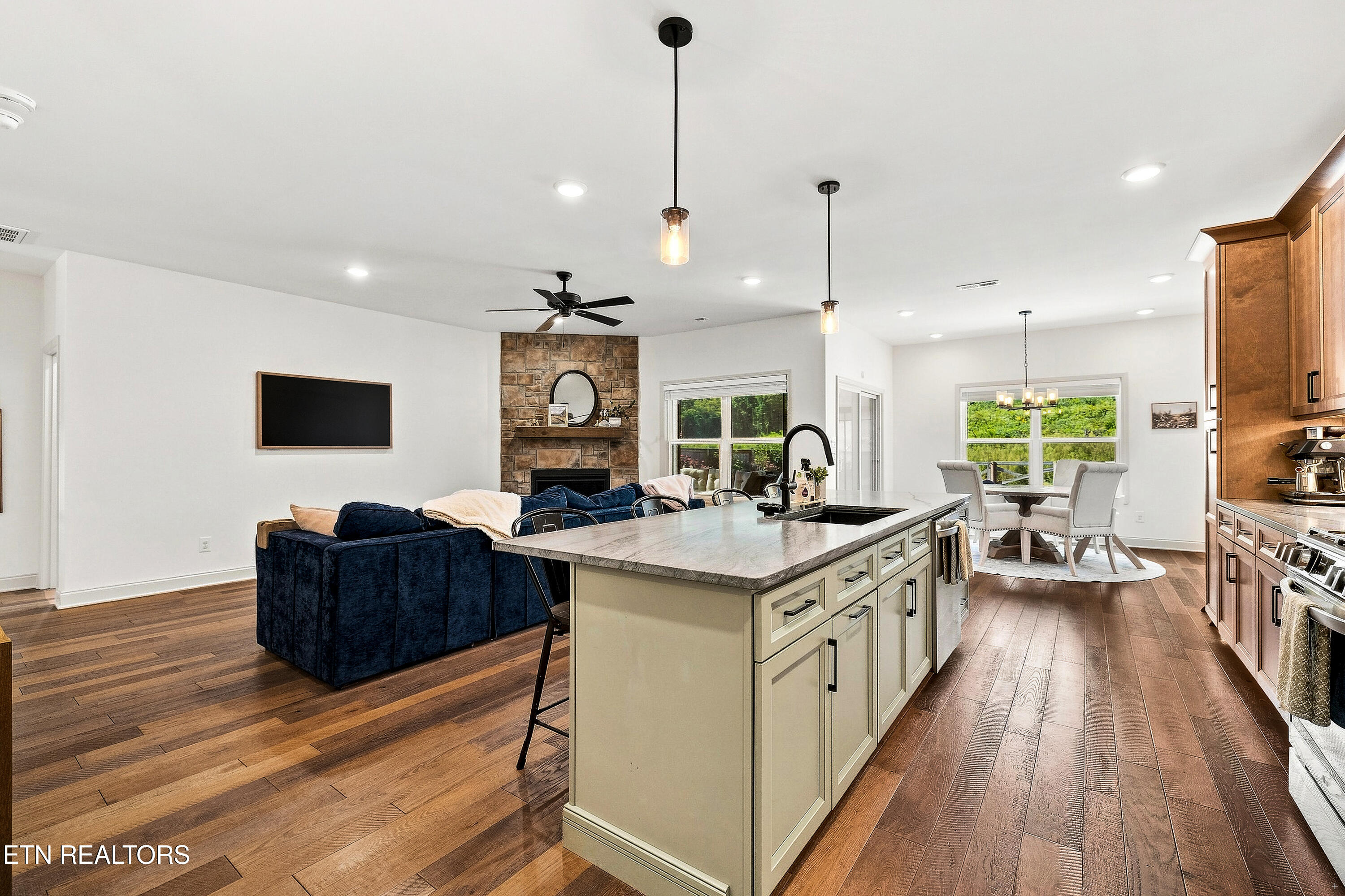 133 Forest Creek Parkway Oak Ridge TN 37830