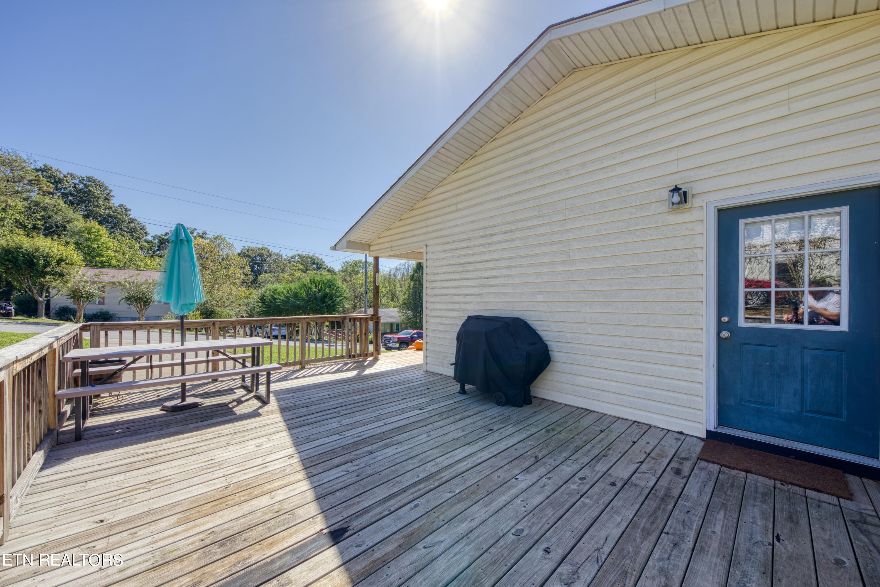 422 Bethel Drive Lenoir City TN 37772