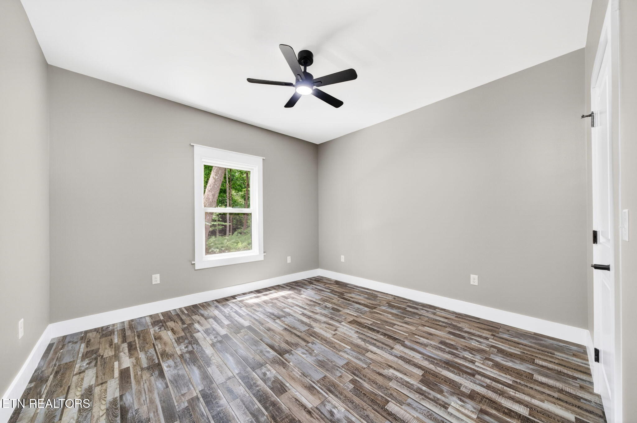 301 Hilltop Drive Crossville TN 38555
