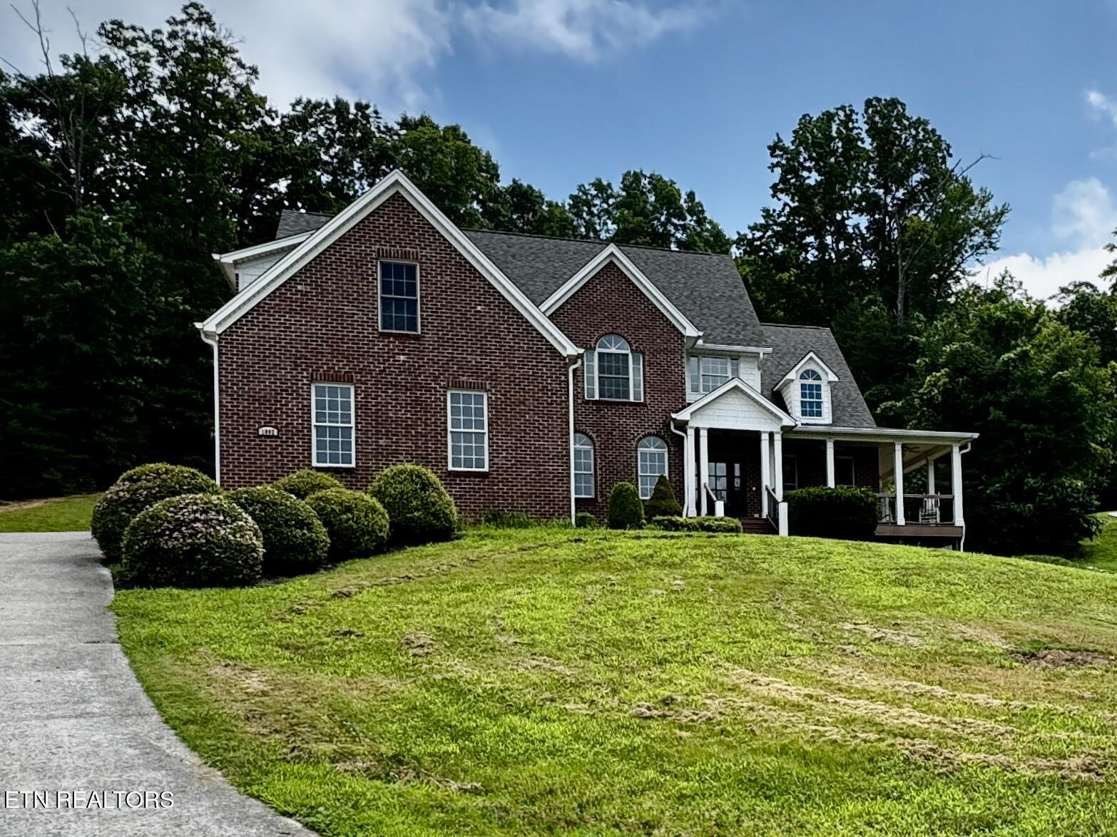 1802 Calgary Falls Lane Knoxville TN 37931