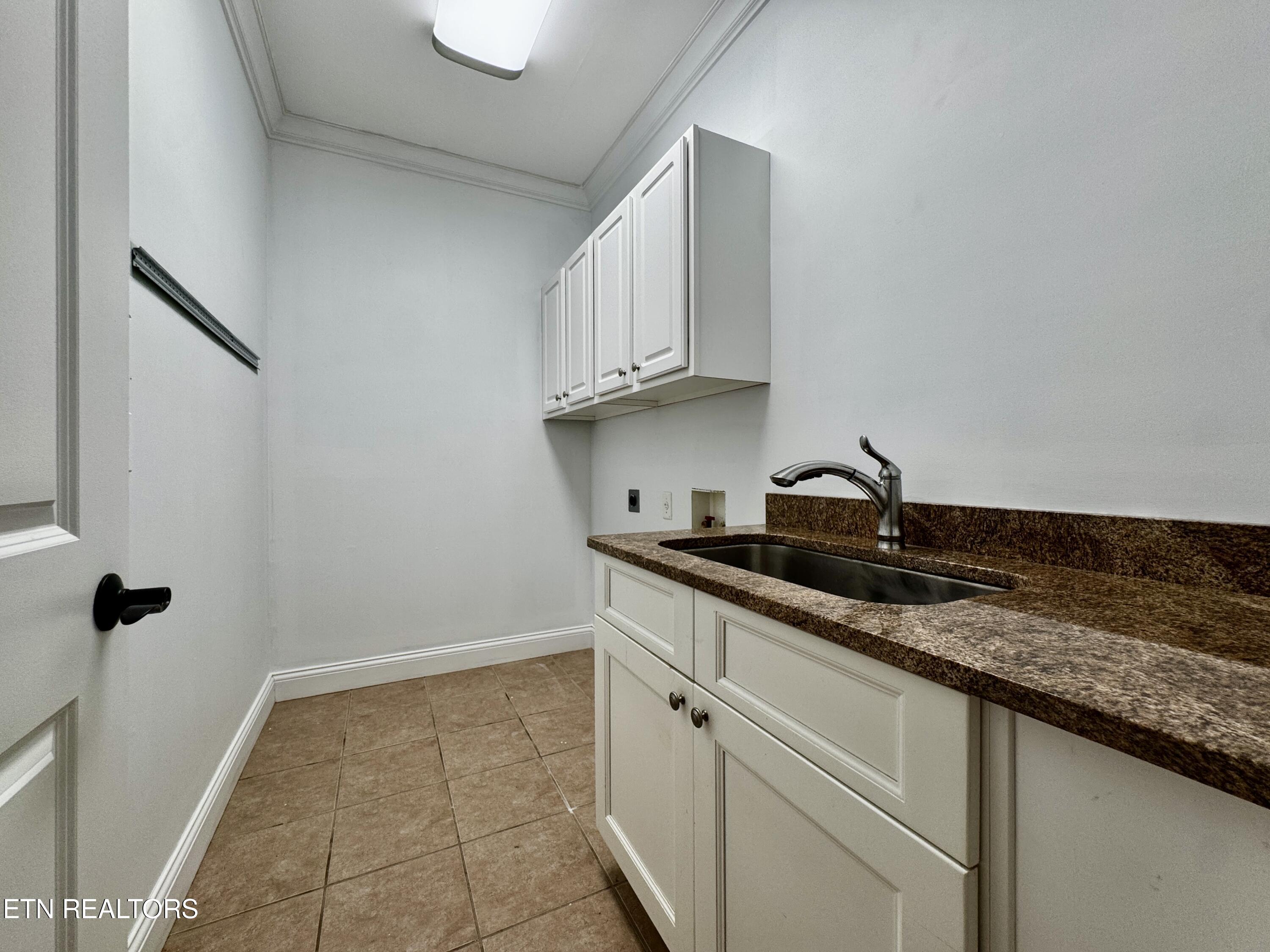 1802 Calgary Falls Lane Knoxville TN 37931