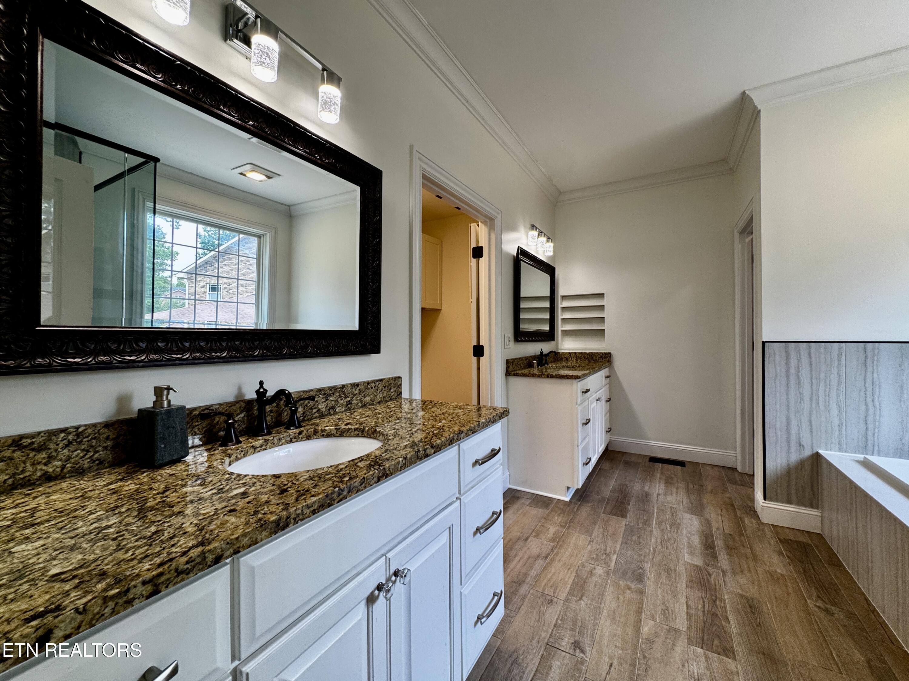 1802 Calgary Falls Lane Knoxville TN 37931