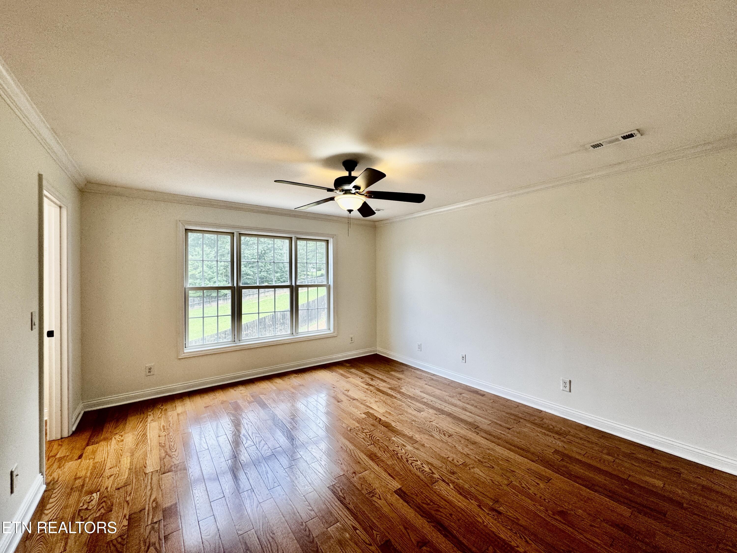 1802 Calgary Falls Lane Knoxville TN 37931