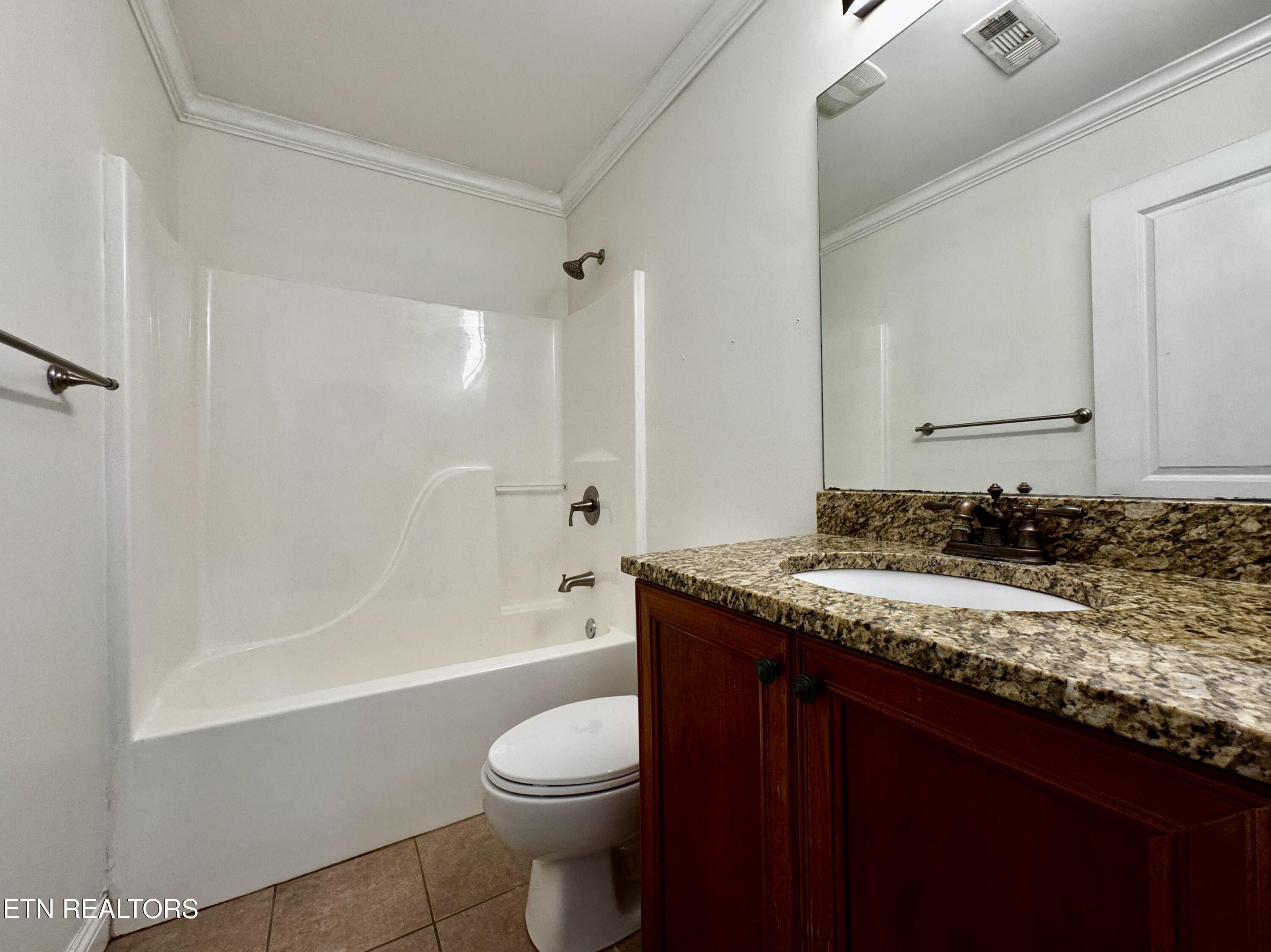 1802 Calgary Falls Lane Knoxville TN 37931