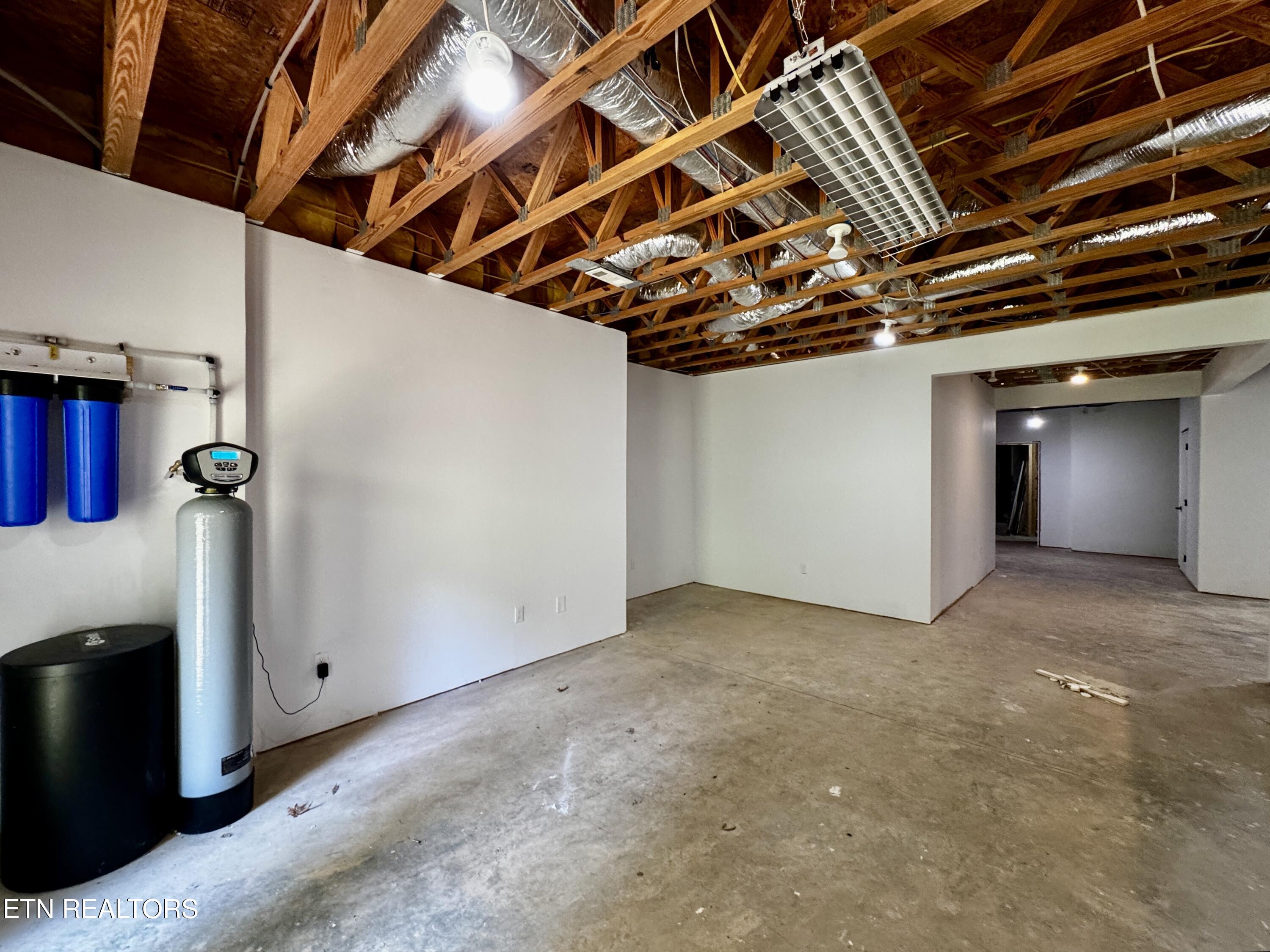 1802 Calgary Falls Lane Knoxville TN 37931