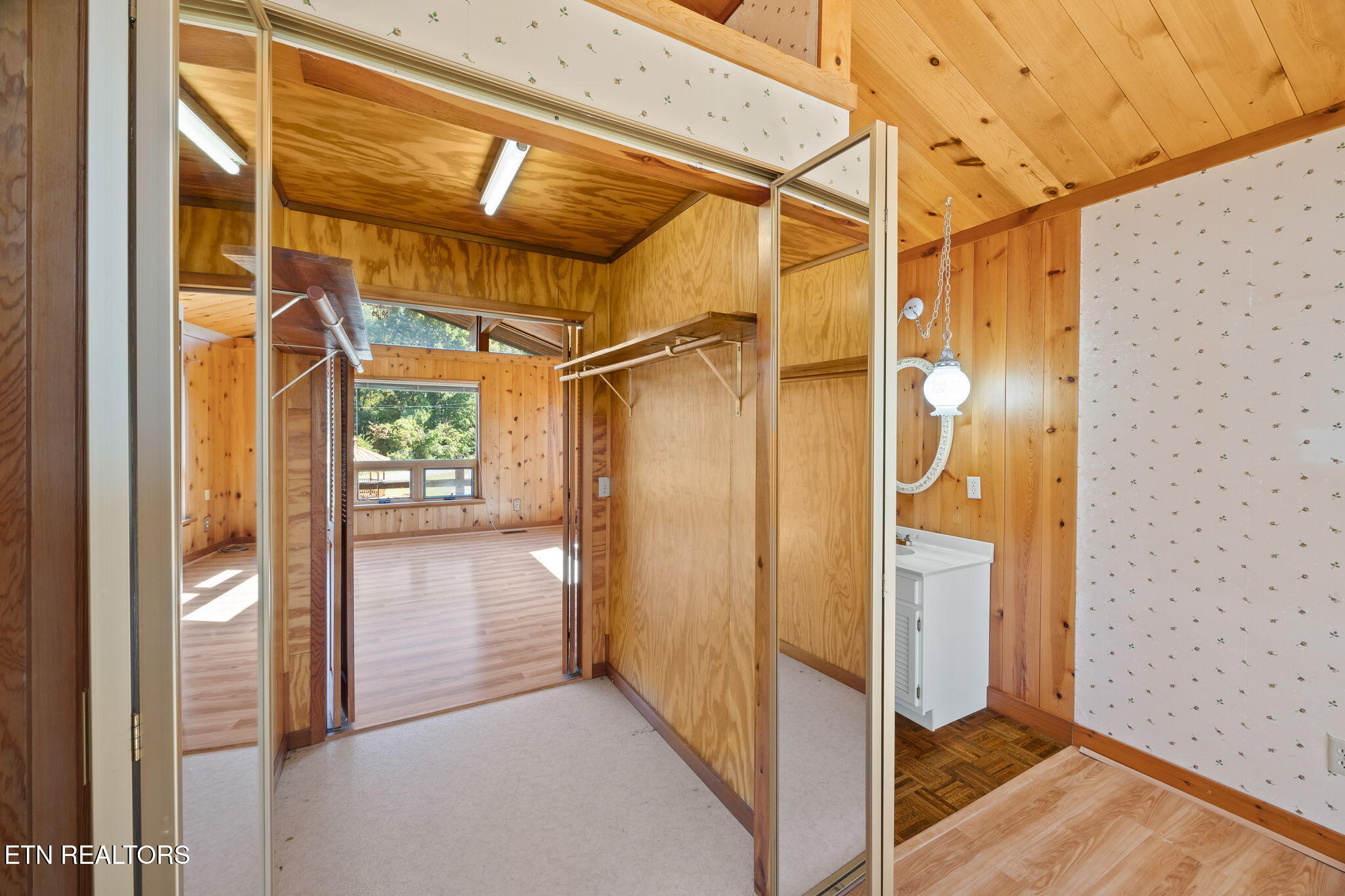 384 Miller Court Crossville TN 38571
