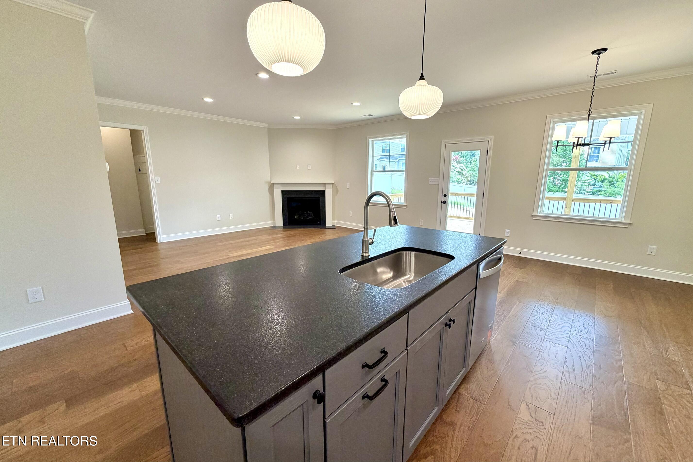8914 Queensdale Lane Knoxville TN 37924