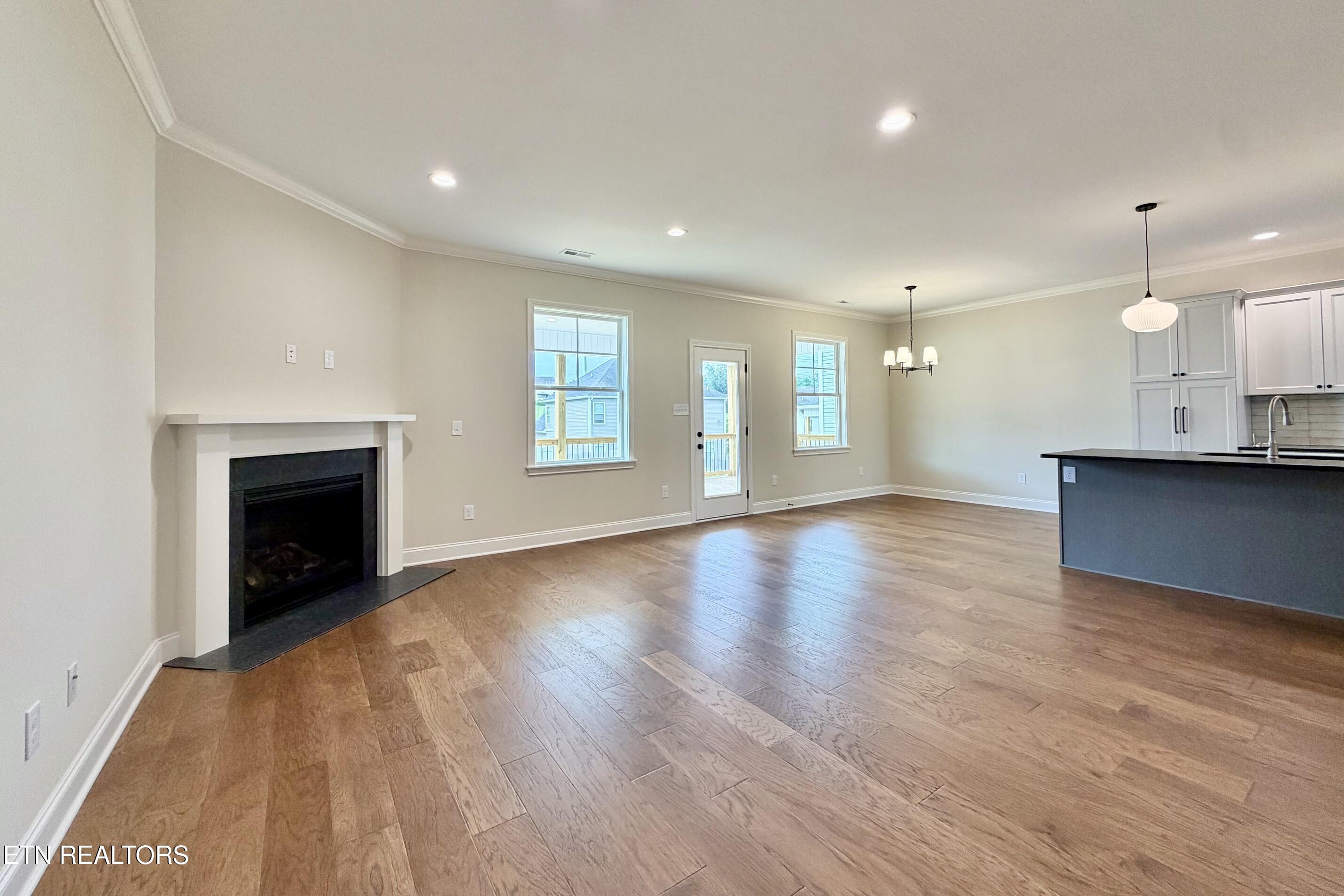 8914 Queensdale Lane Knoxville TN 37924