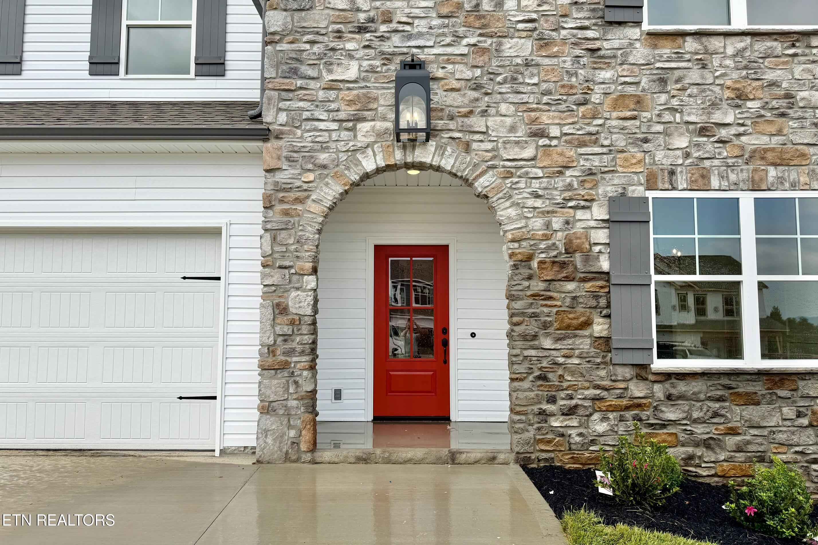 8914 Queensdale Lane Knoxville TN 37924