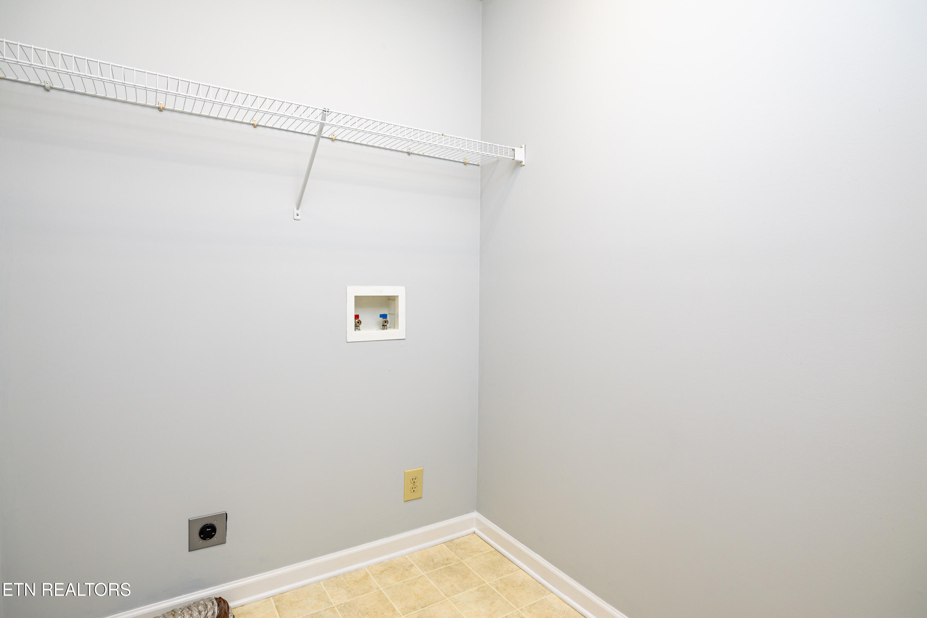 1303 Apache Court Maryville TN 37801
