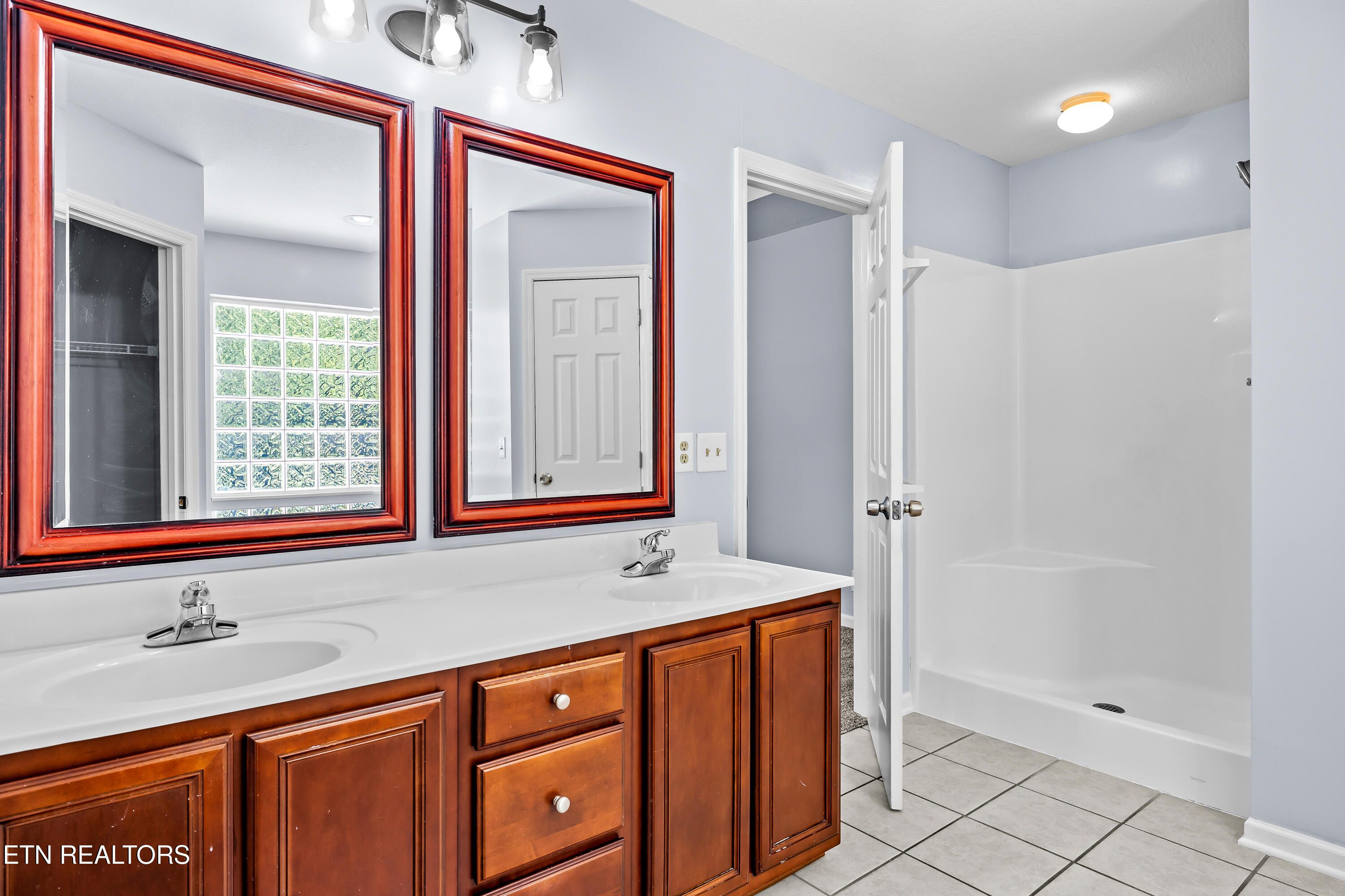1303 Apache Court Maryville TN 37801
