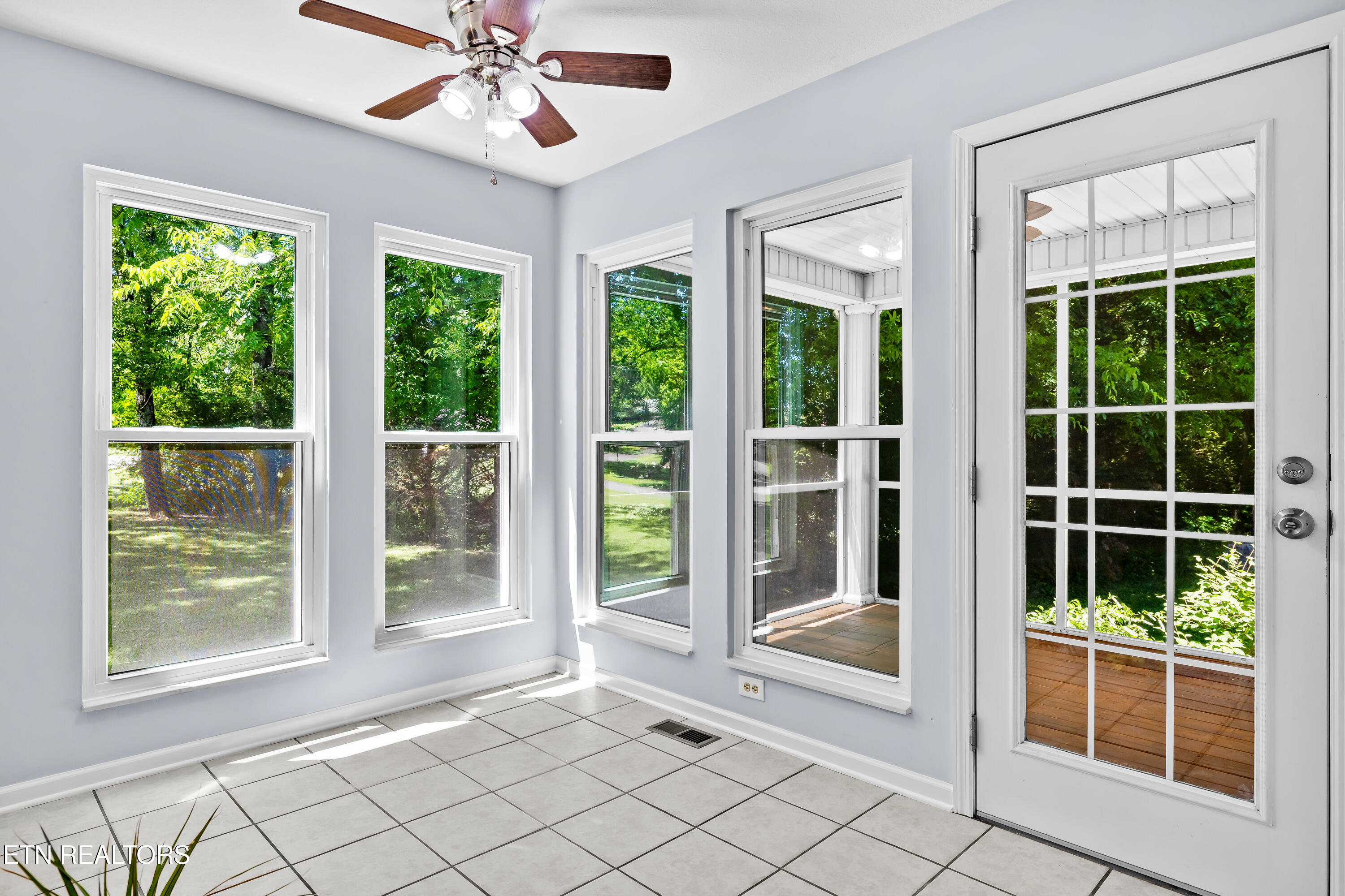 1303 Apache Court Maryville TN 37801