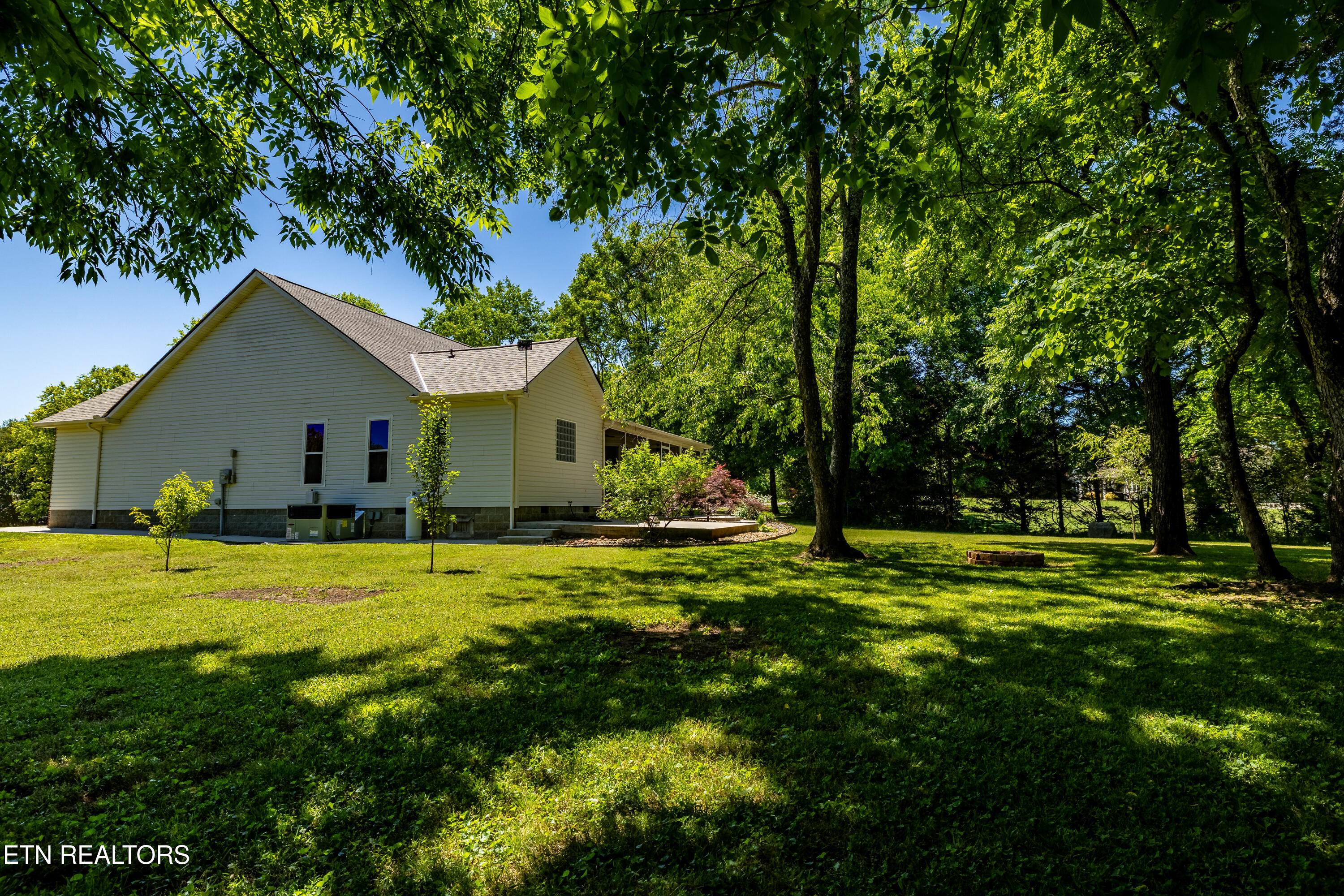 1303 Apache Court Maryville TN 37801