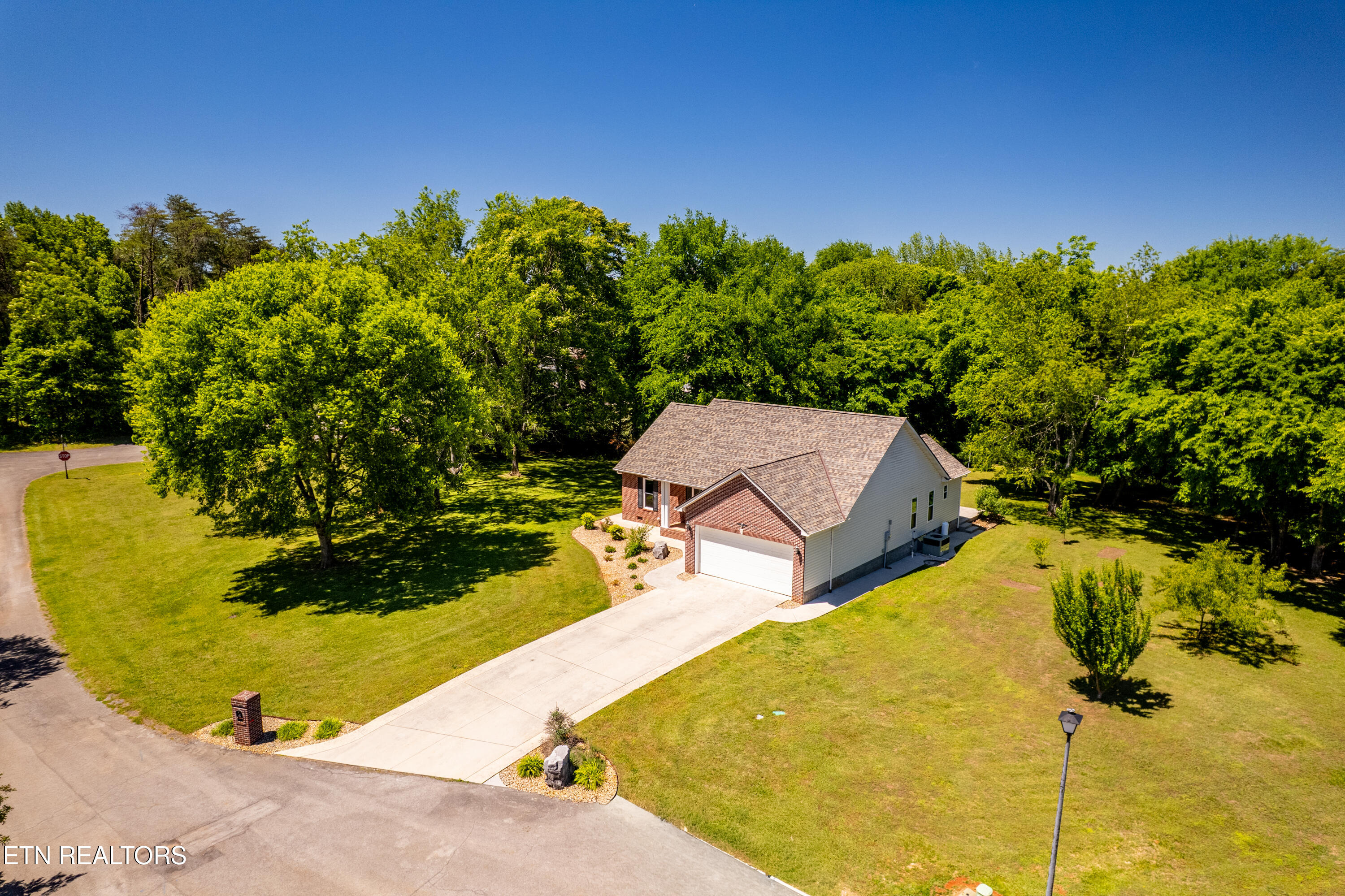 1303 Apache Court Maryville TN 37801