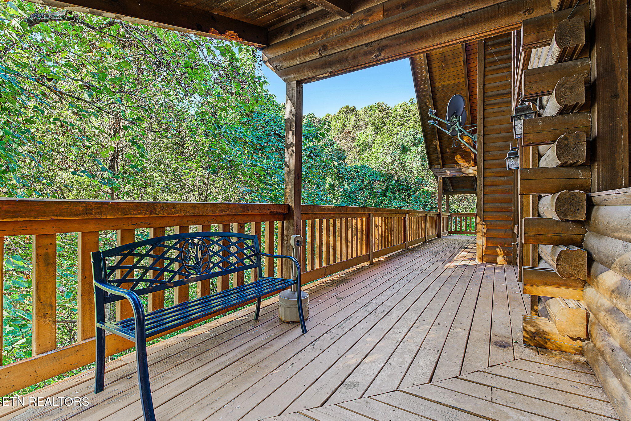 817 Boone Acres Lane Pigeon Forge TN 37863