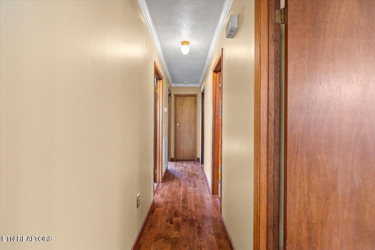183 E Meadowbrook Lane Lafollette TN 37766