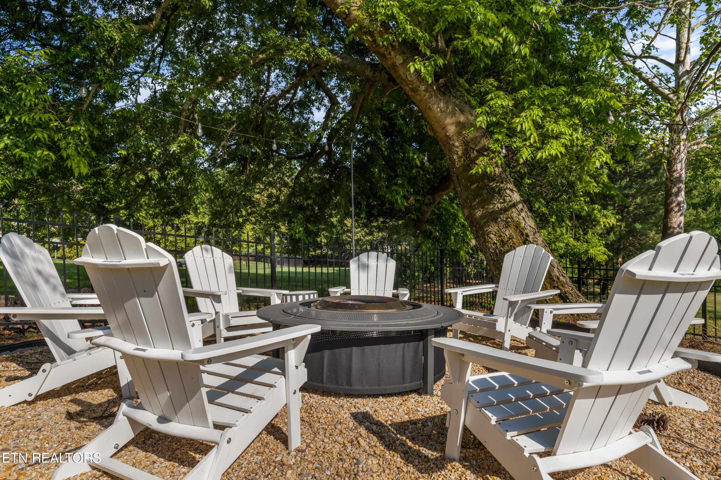 8566 River Club Way Knoxville TN 37922