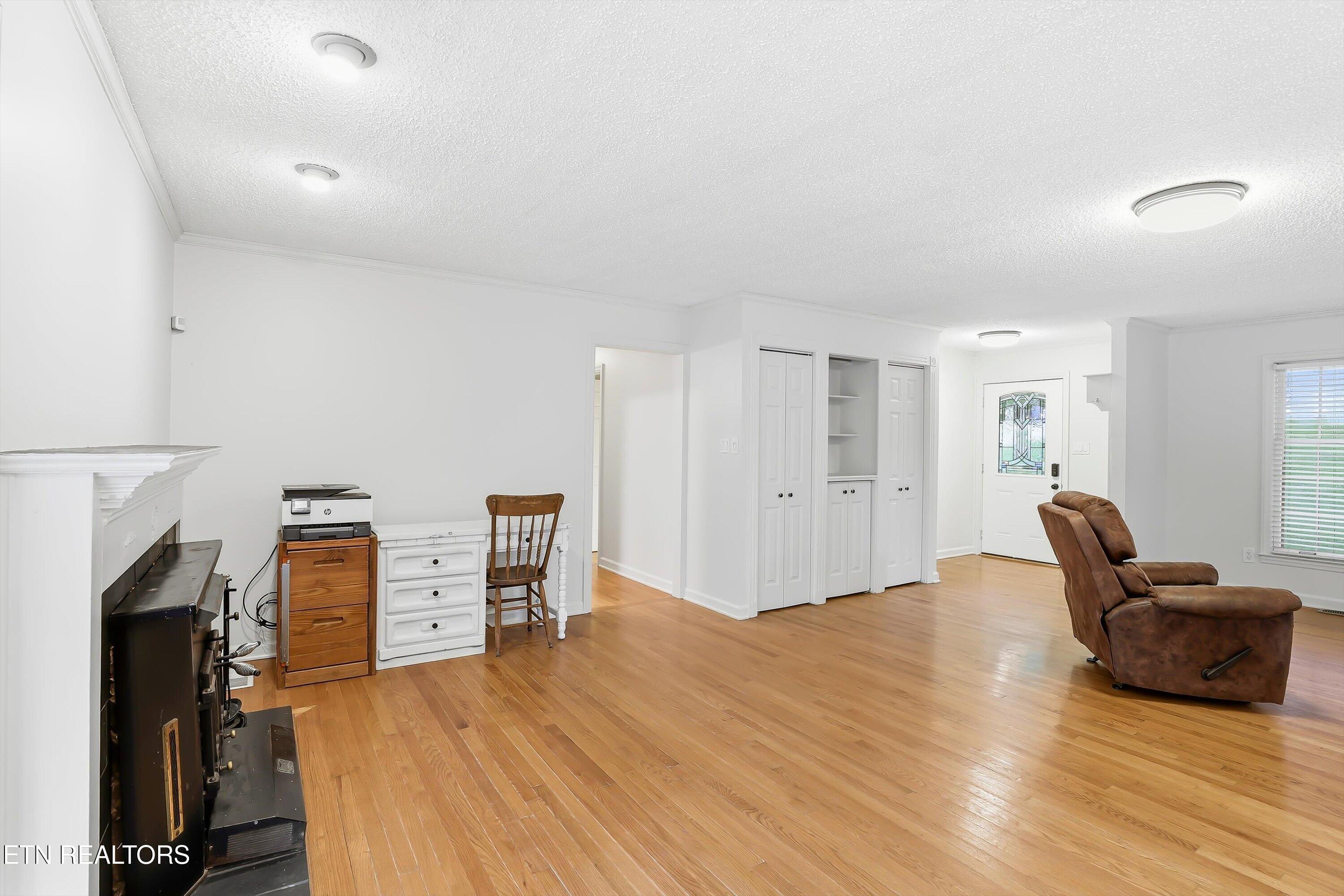 108 Willow Lane Oak Ridge TN 37830