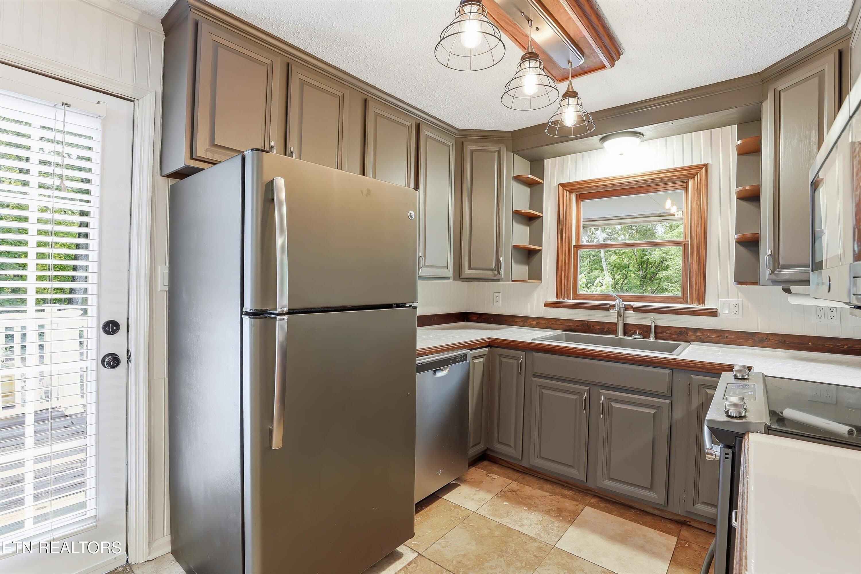 108 Willow Lane Oak Ridge TN 37830
