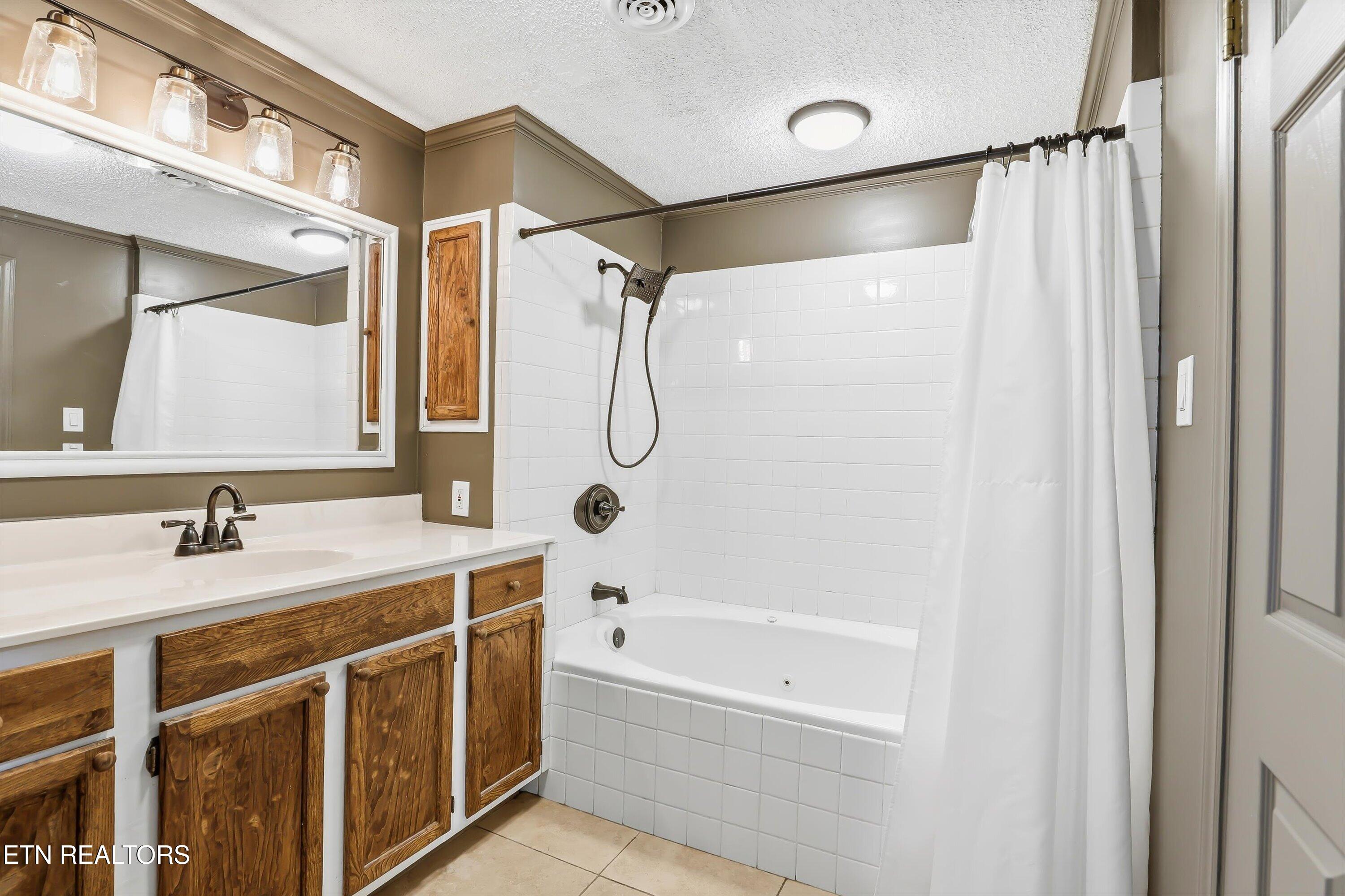 108 Willow Lane Oak Ridge TN 37830
