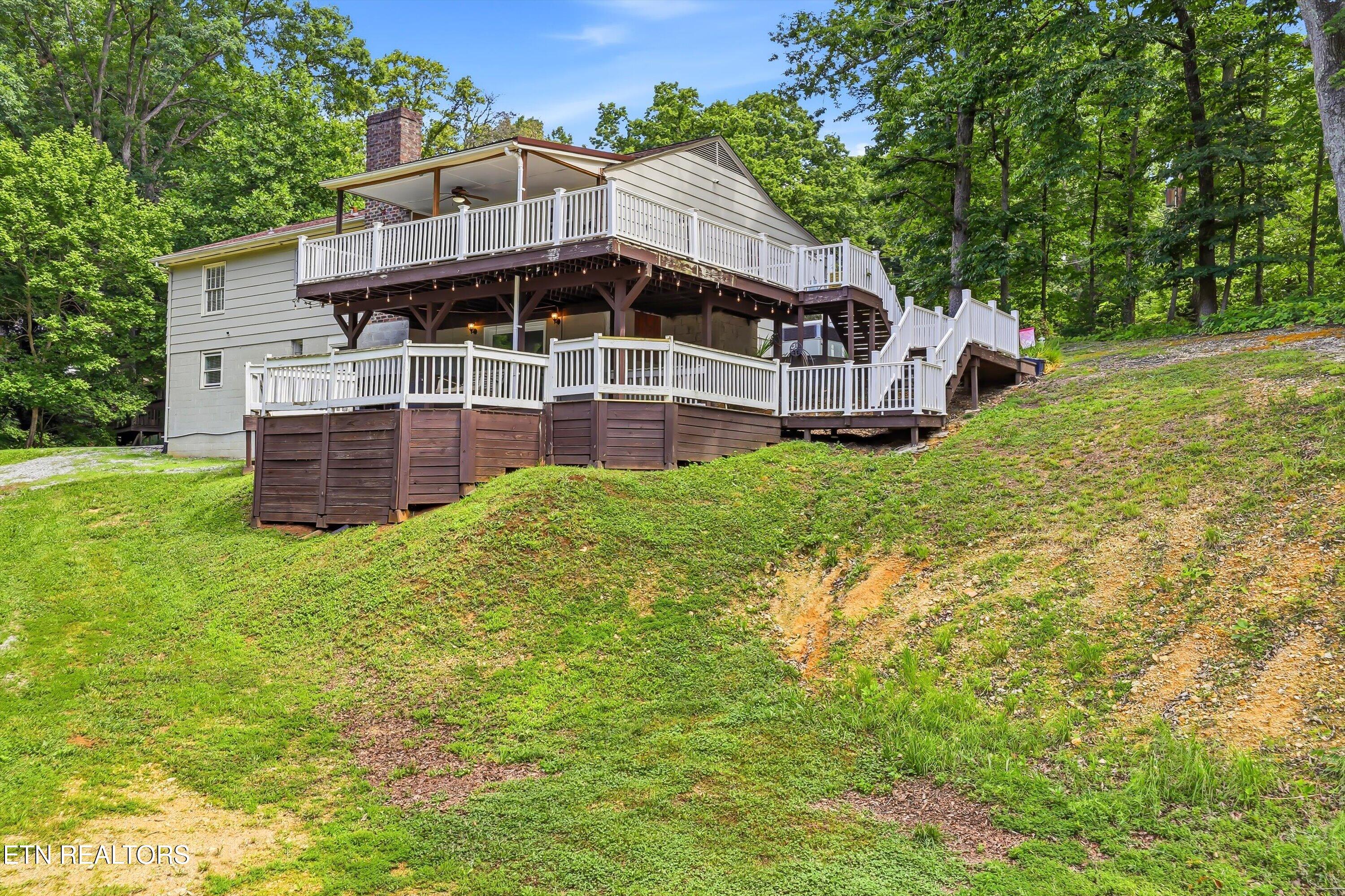 108 Willow Lane Oak Ridge TN 37830